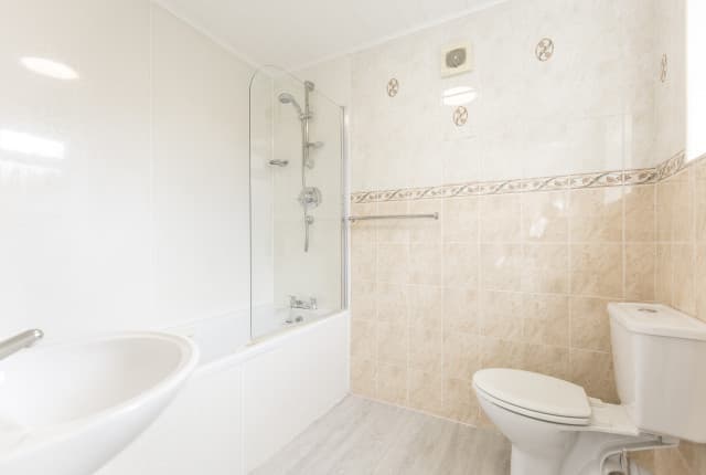 4 Bed House - Brooklyn Street thumbnail 5