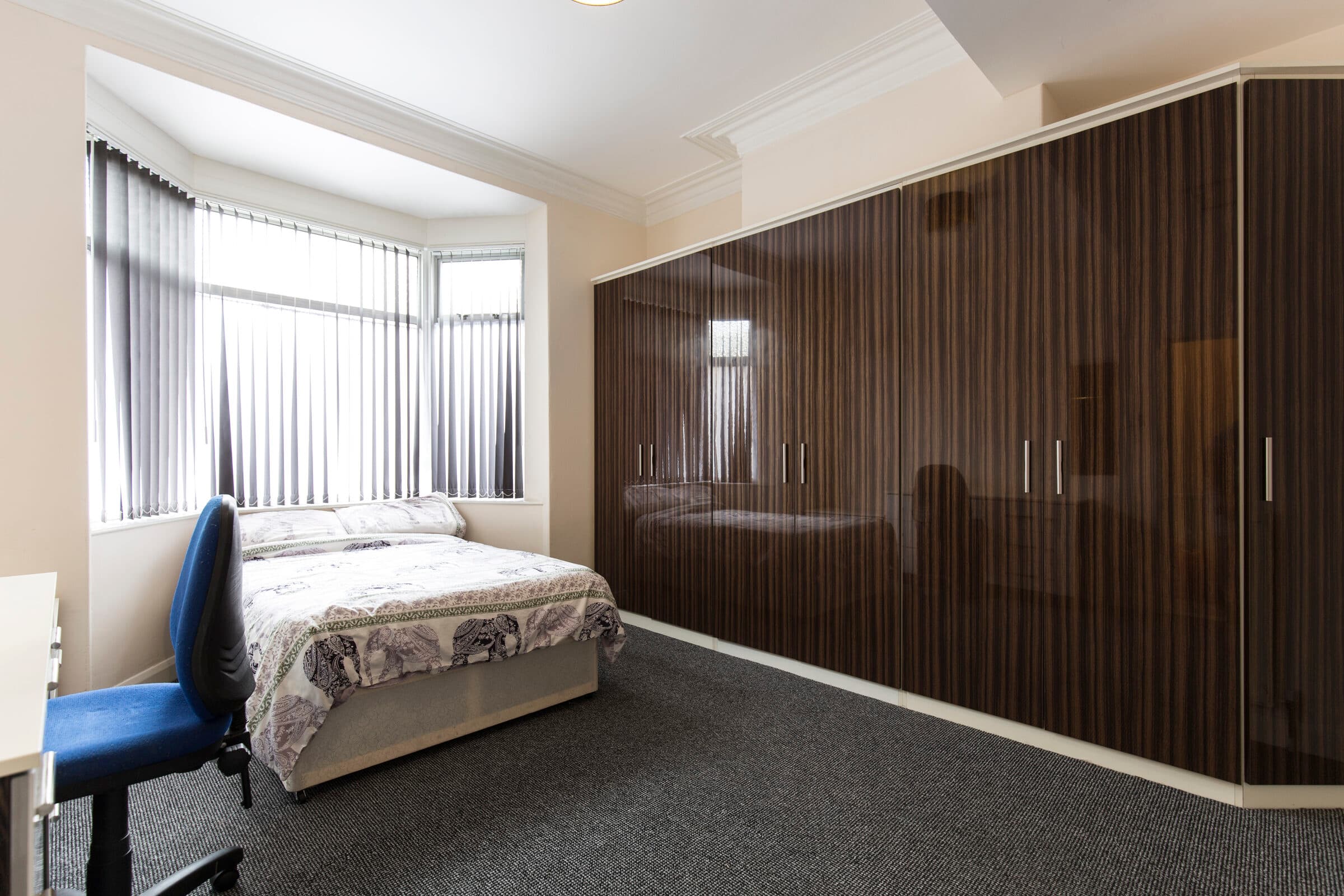 5 Bed House - Lambert Street thumbnail 3