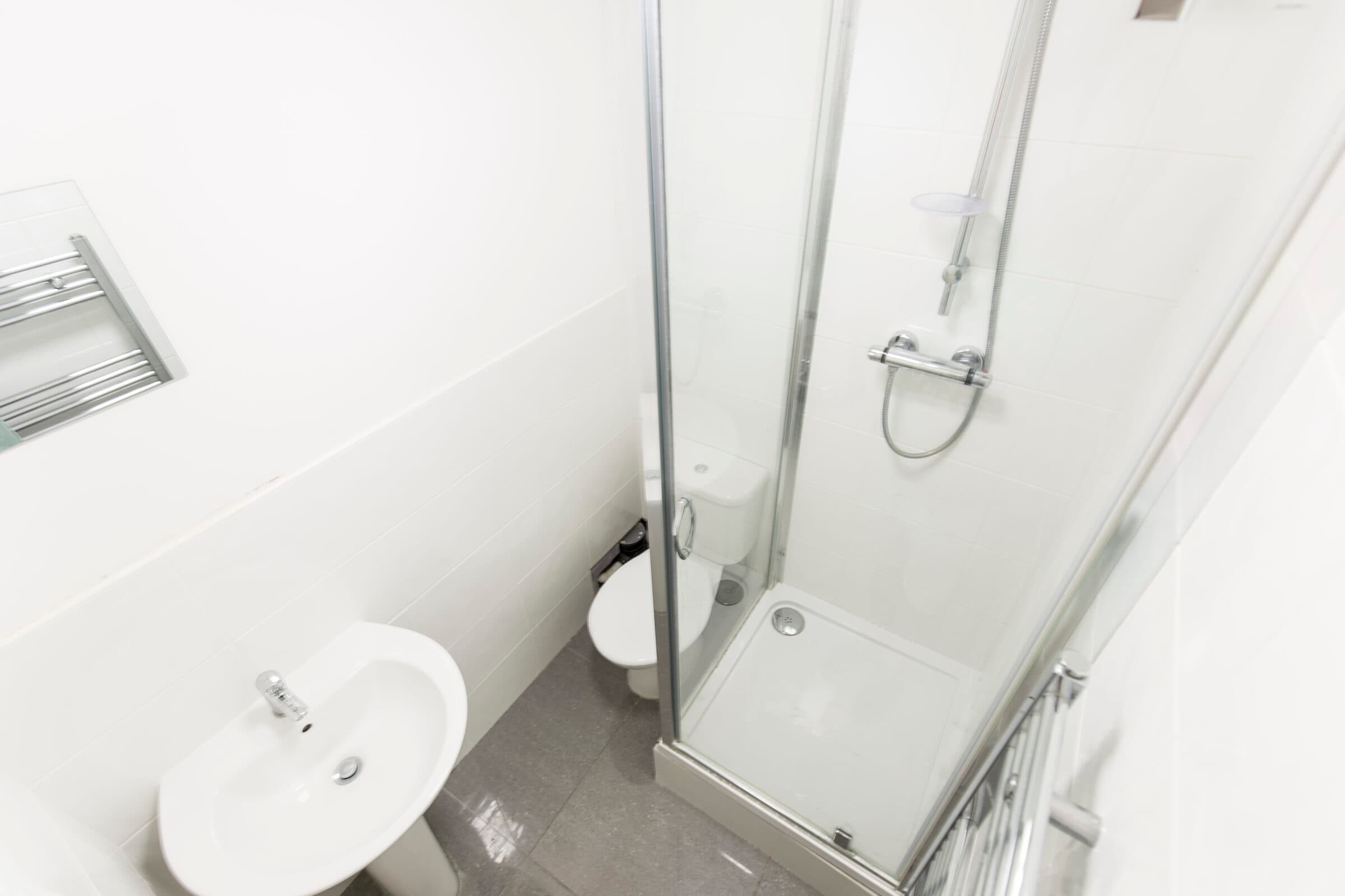 5 Bed House - Lambert Street thumbnail 4