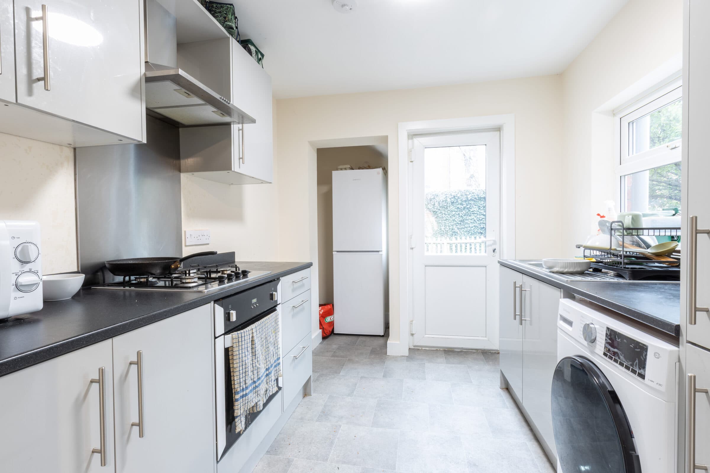 3 Bed House - Haworth Street photo 1