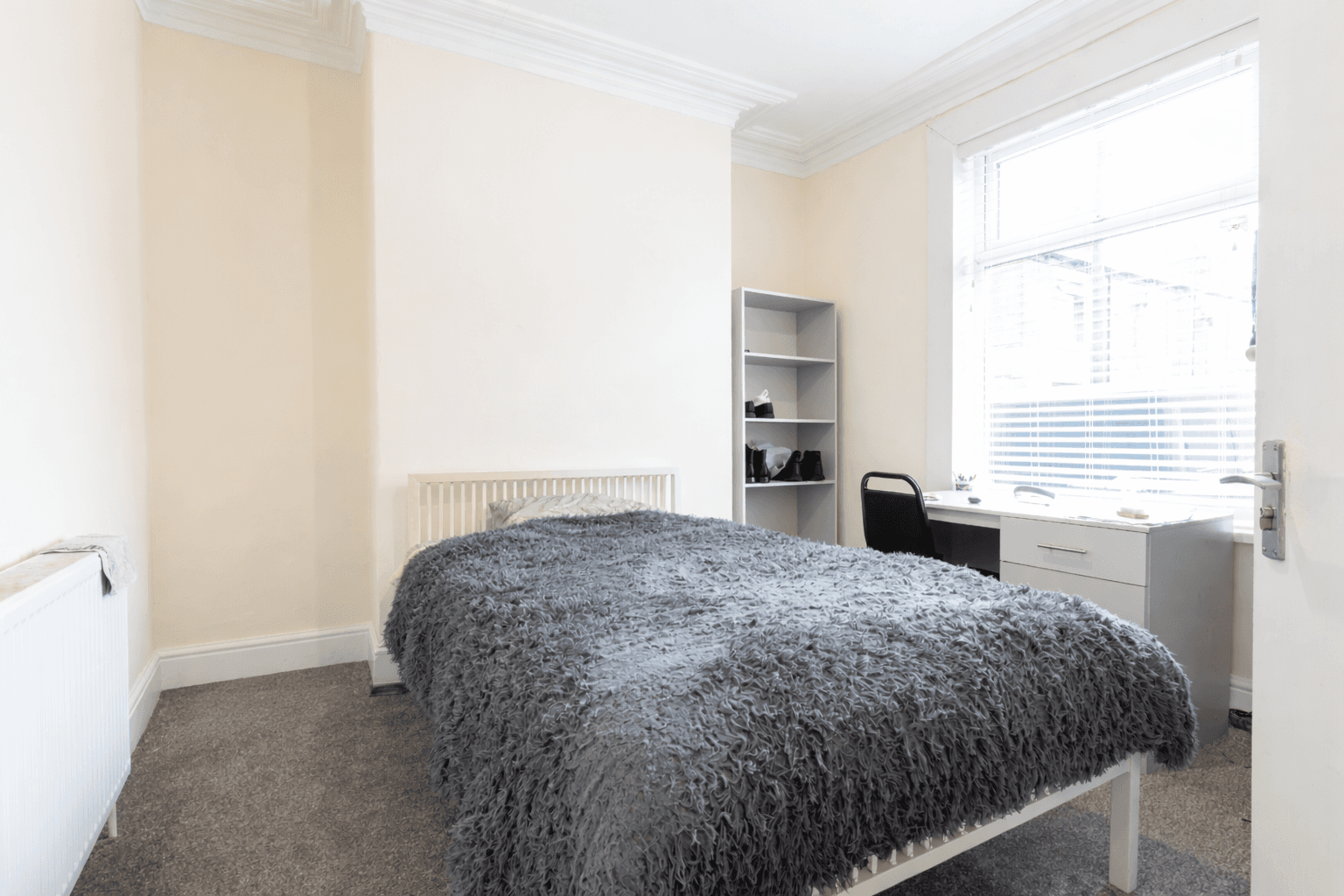 3 Bed House - Haworth Street thumbnail 3