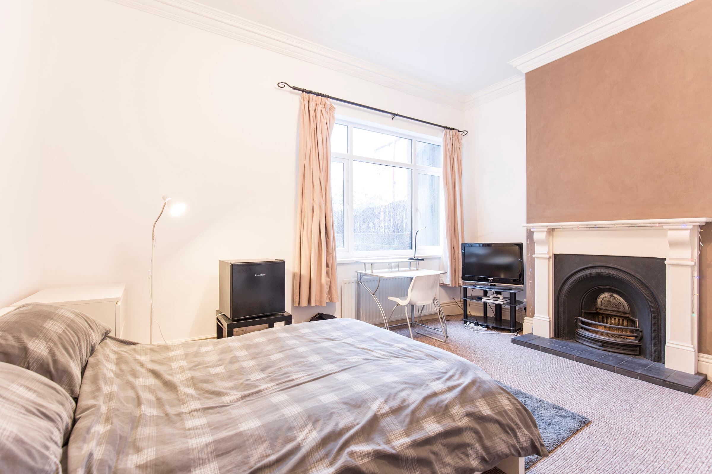 5 Bed House - Wellesley Avenue thumbnail 7