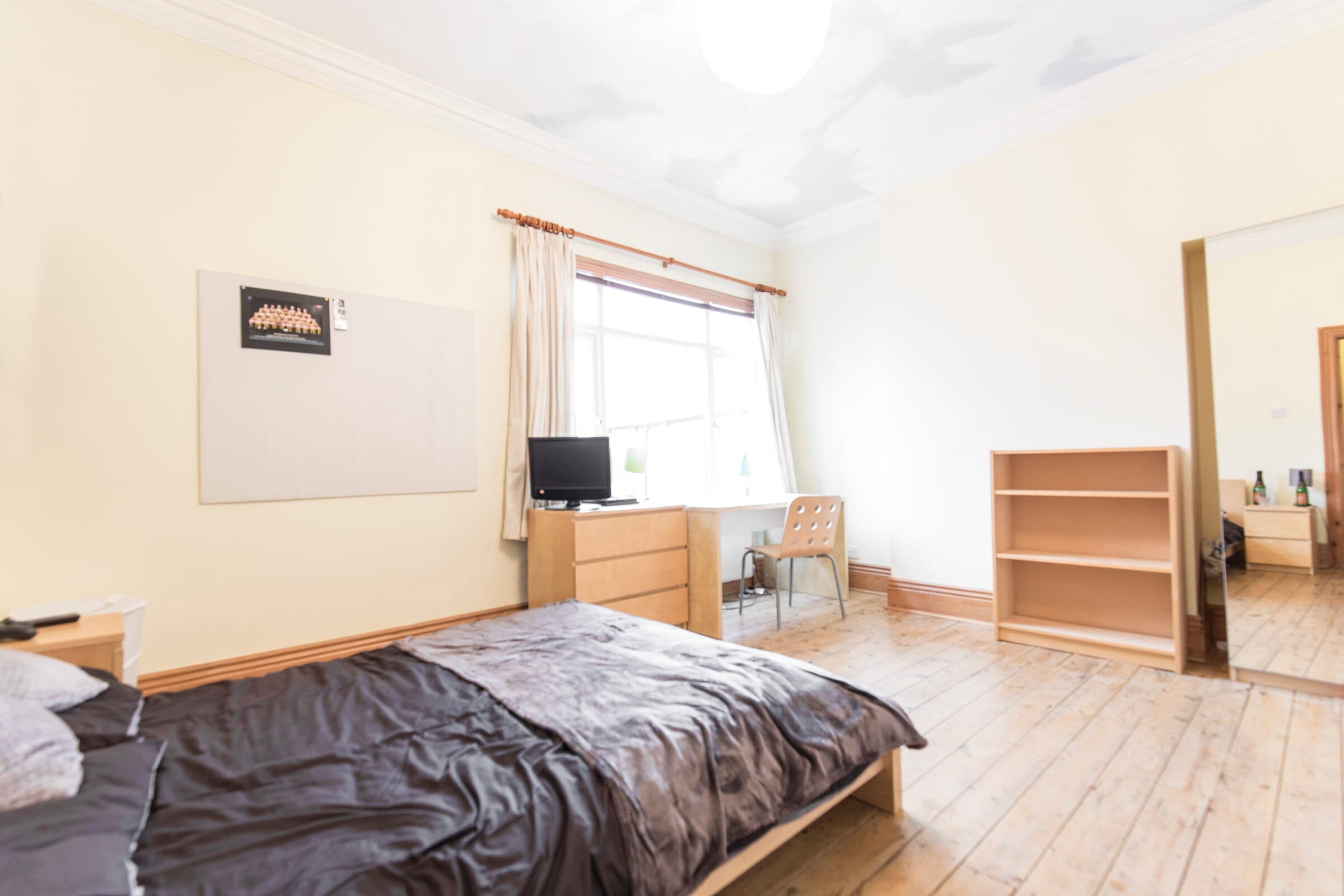 5 Bed House - Wellesley Avenue thumbnail 10