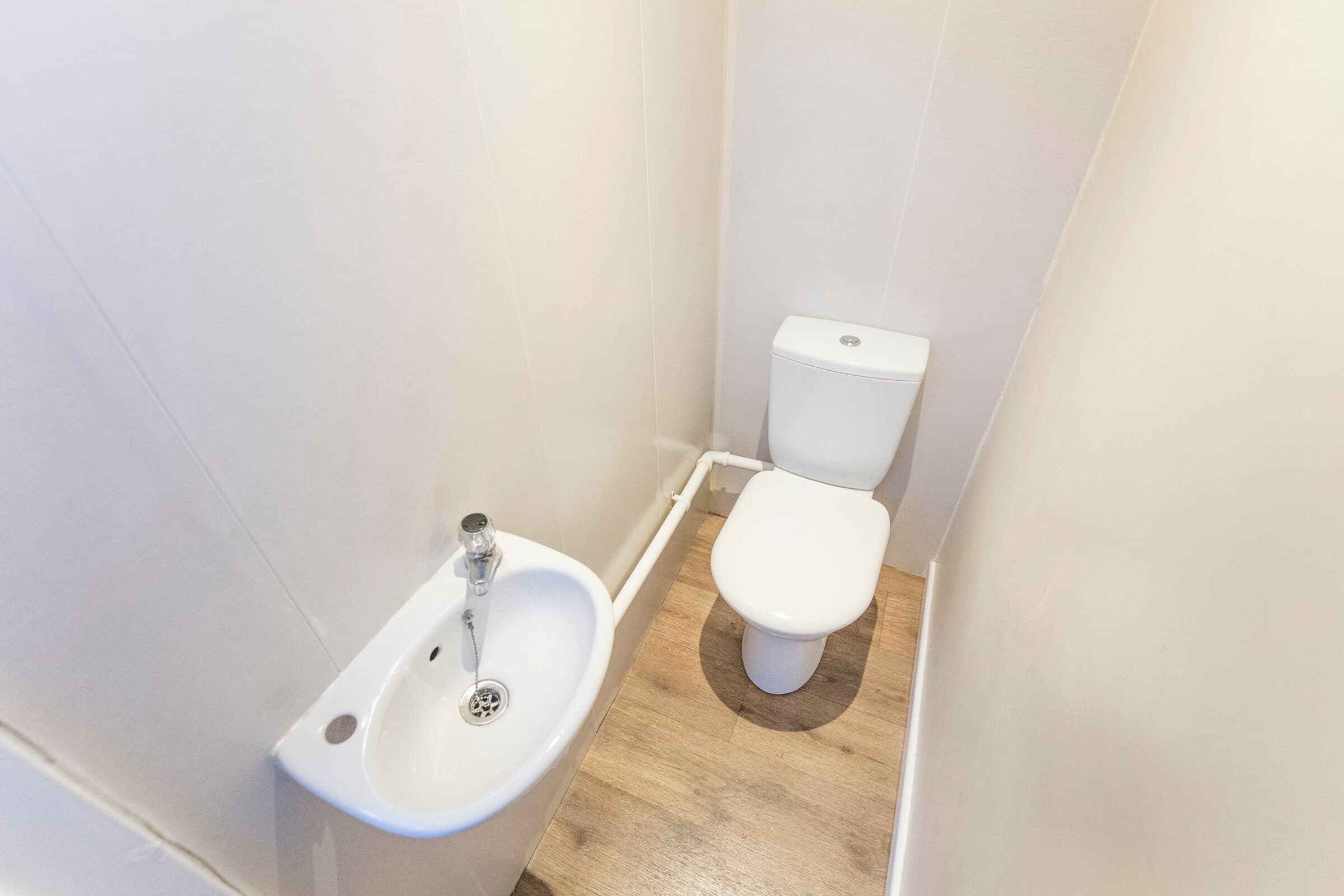 6 Bed House - Wellesley Avenue thumbnail 12