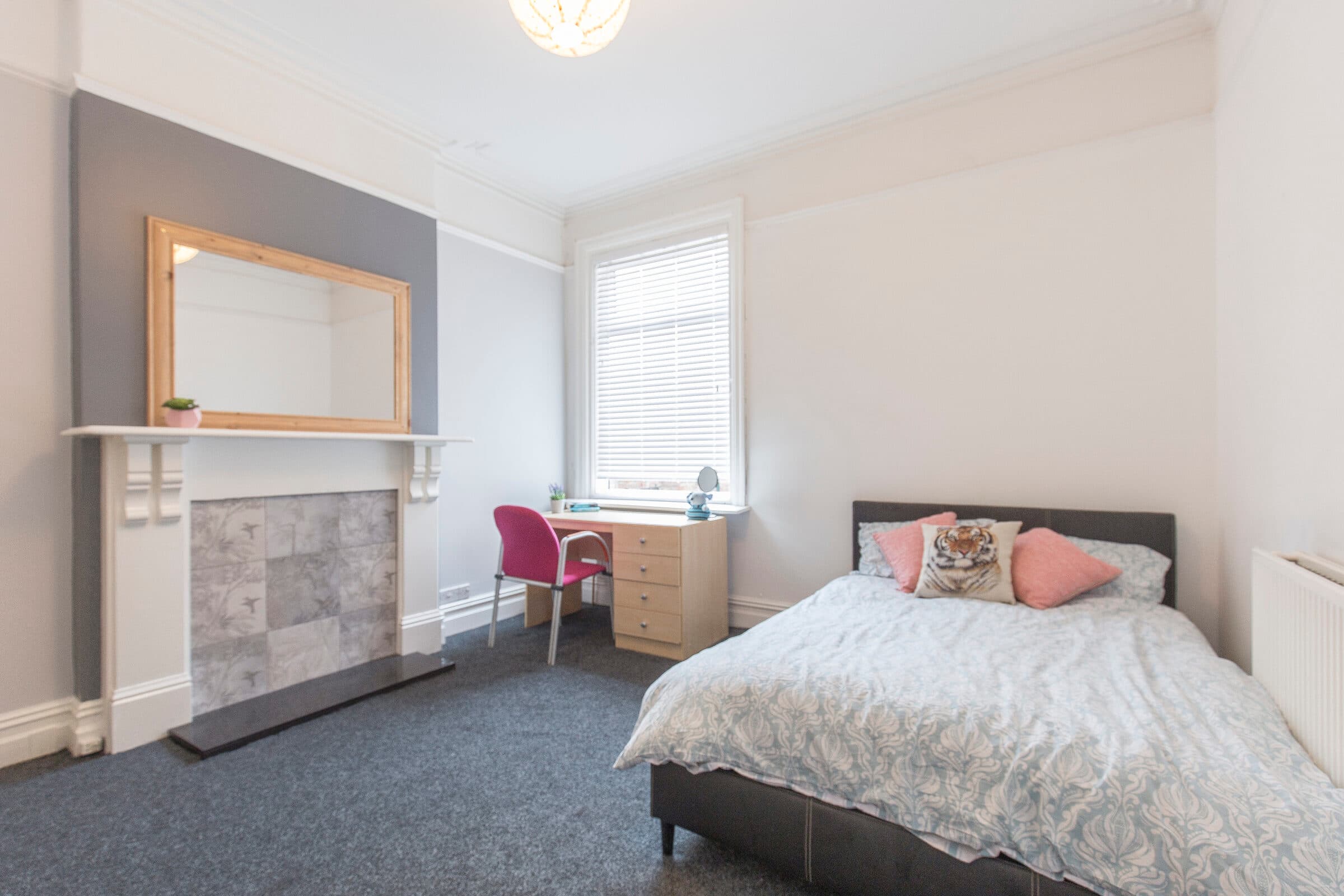 6 Bed House - Wellesley Avenue thumbnail 4