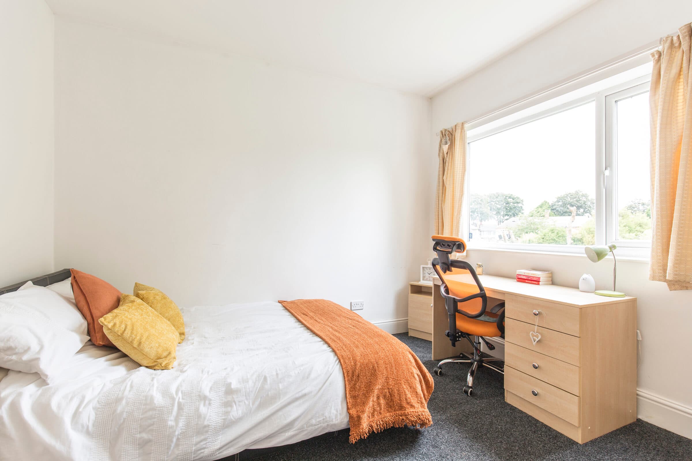 6 Bed House - Wellesley Avenue thumbnail 6