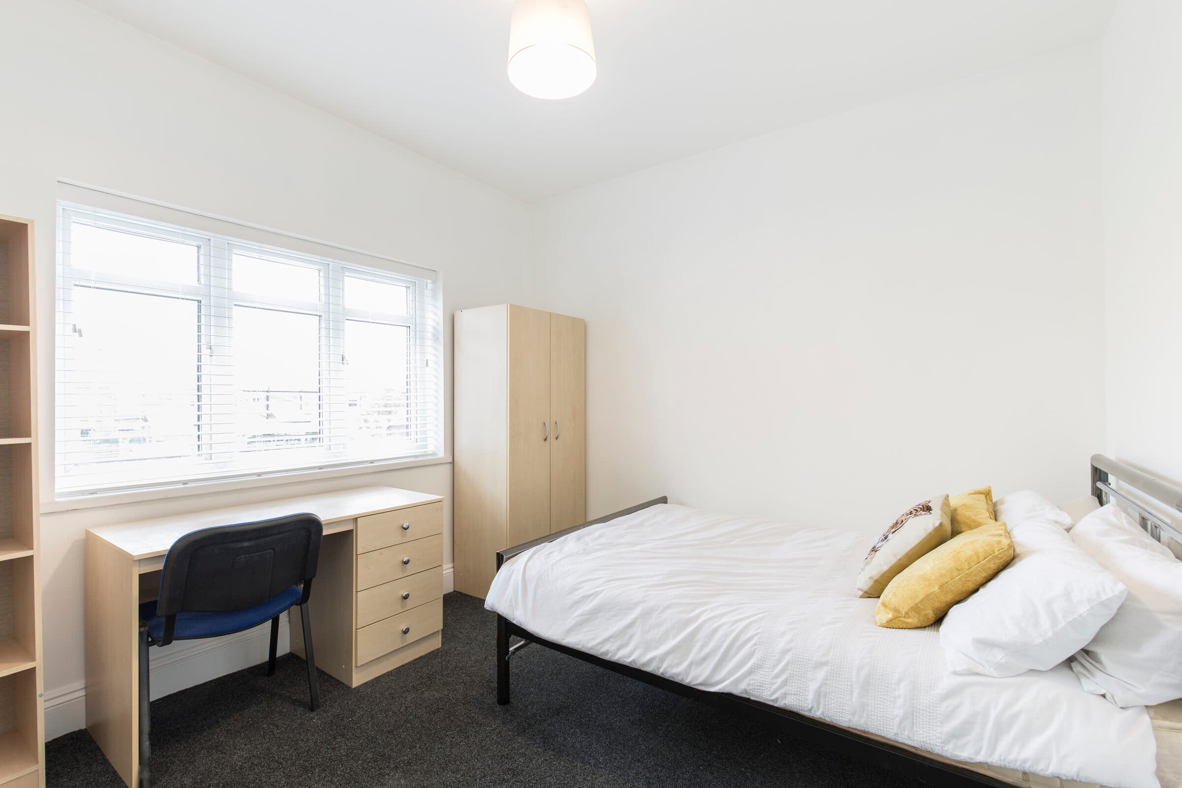 6 Bed House - Wellesley Avenue thumbnail 7