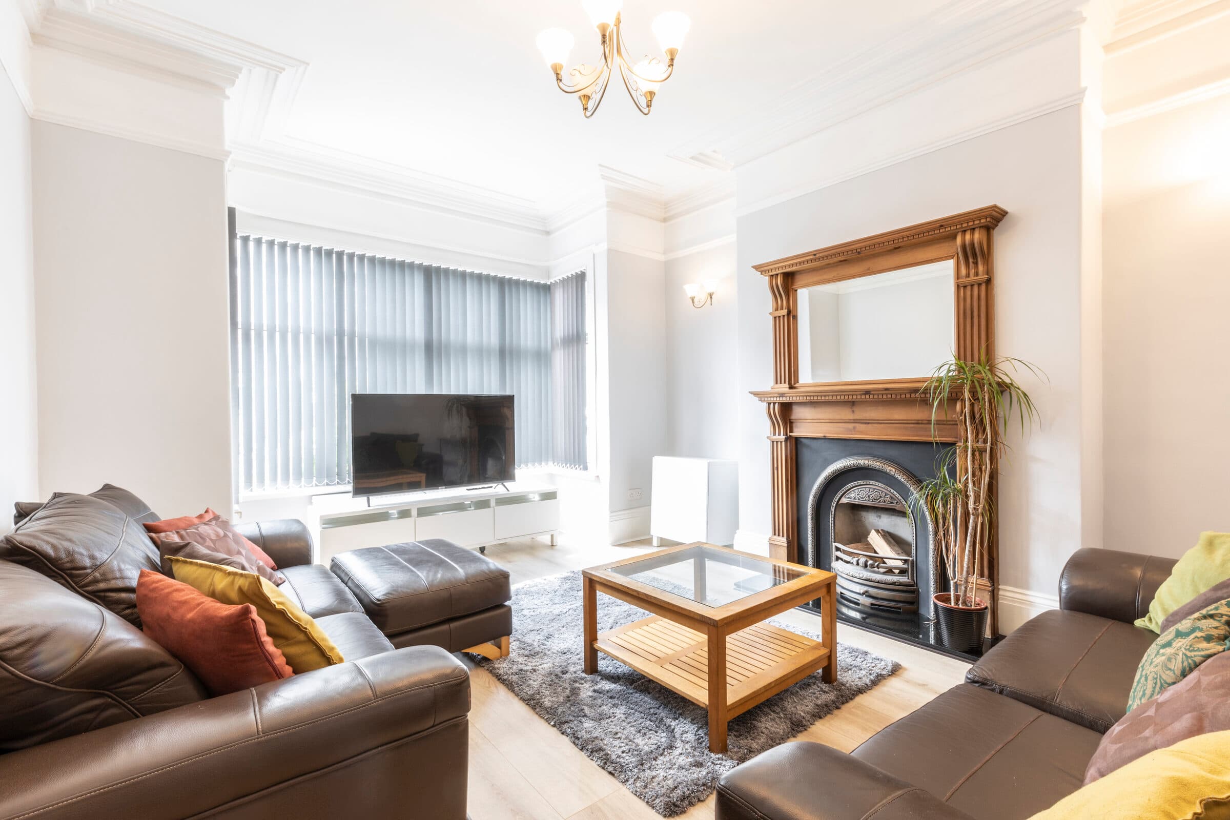 6 Bed House - Wellesley Avenue photo 1