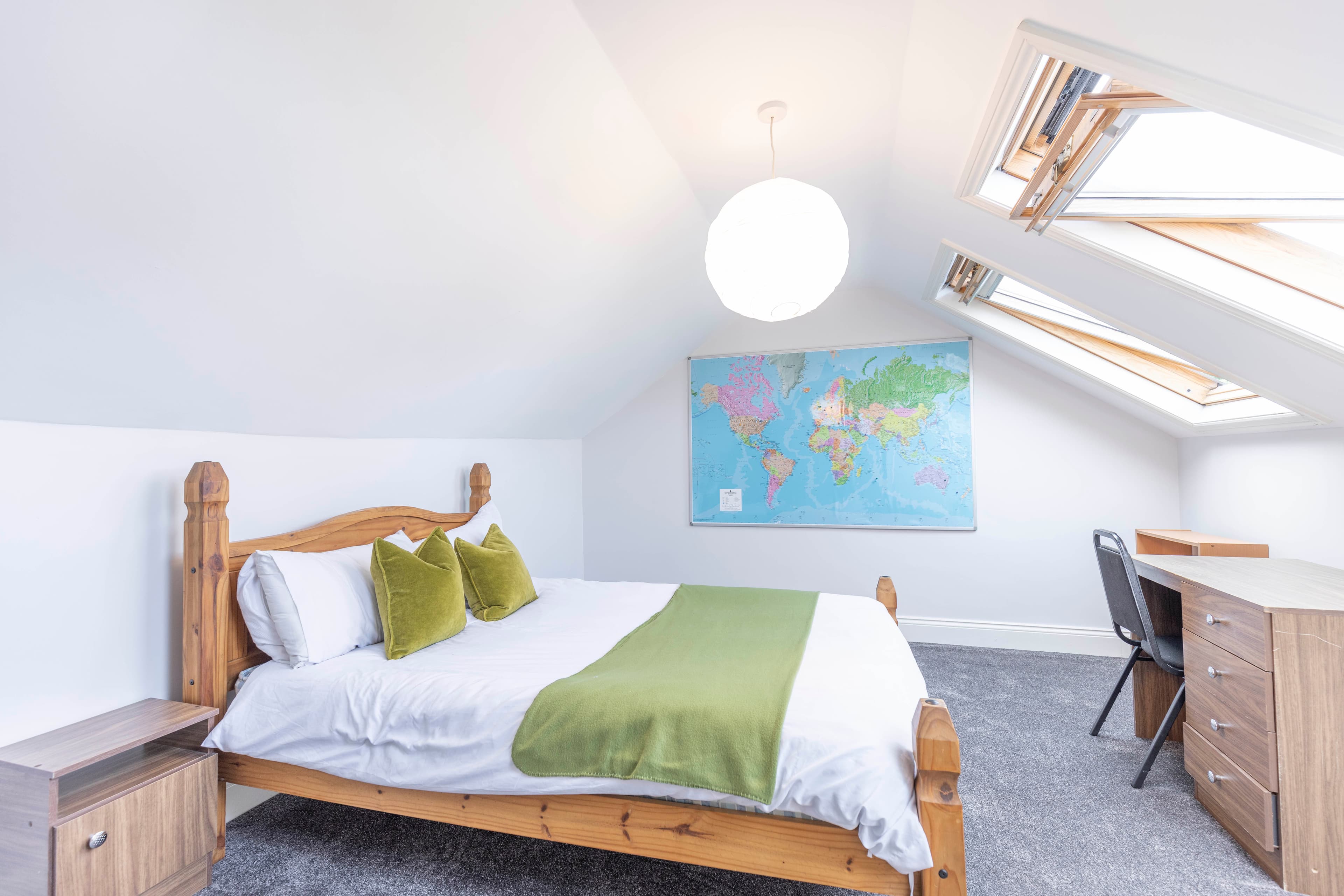 6 Bed House - Wellesley Avenue thumbnail 8