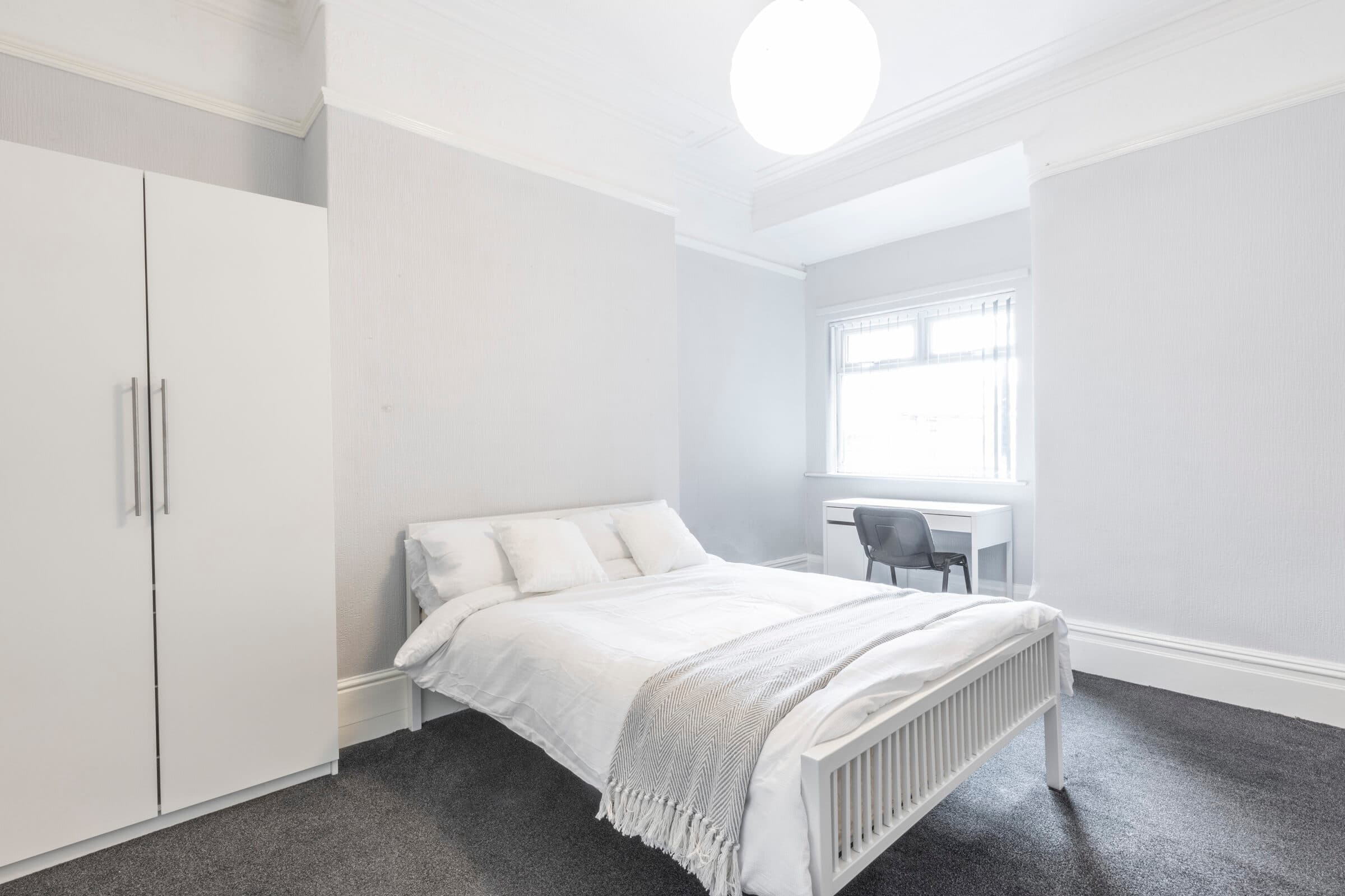 6 Bed House - Wellesley Avenue thumbnail 5