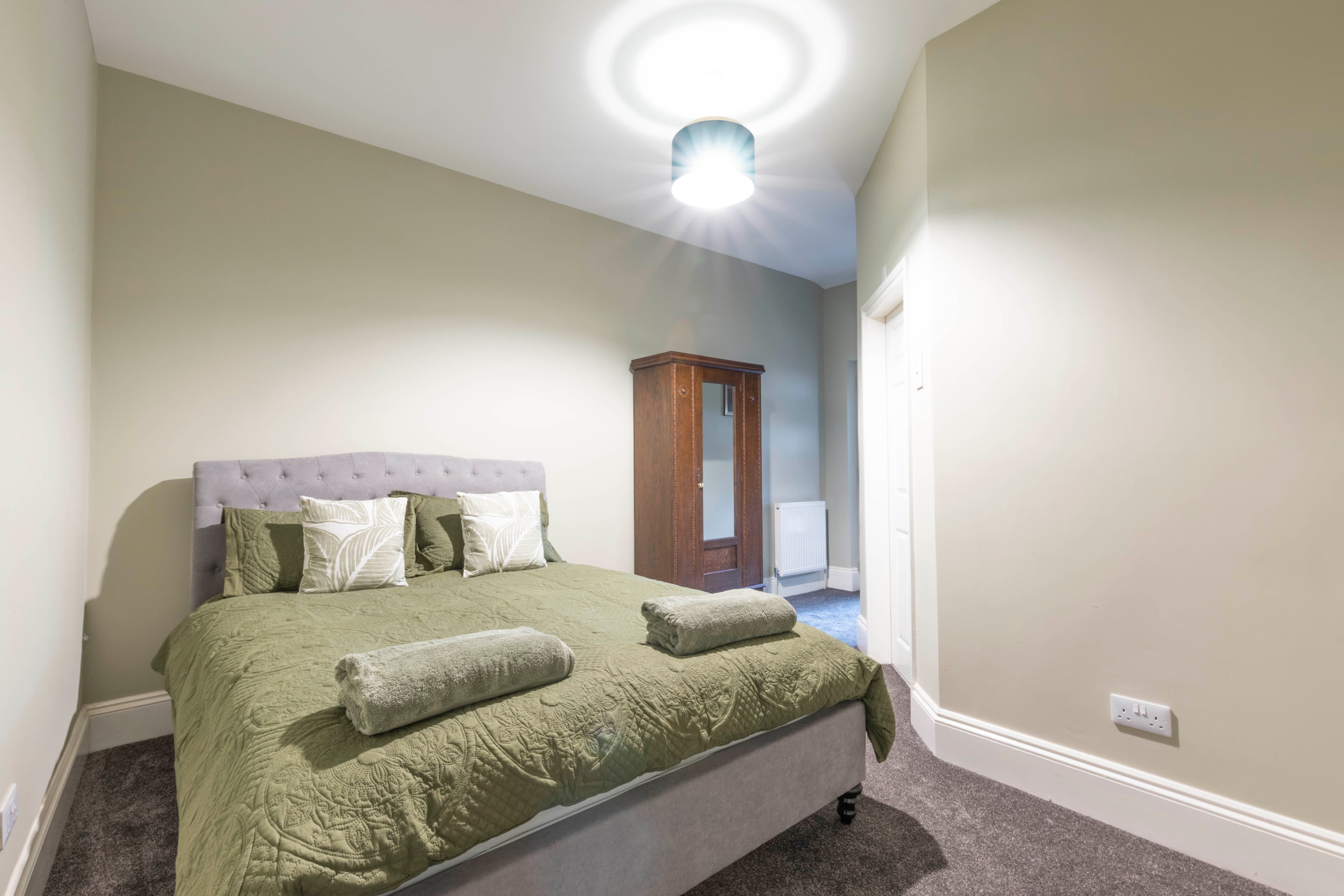 1 Bed Flat - Beresford Avenue, Flat 1 thumbnail 4