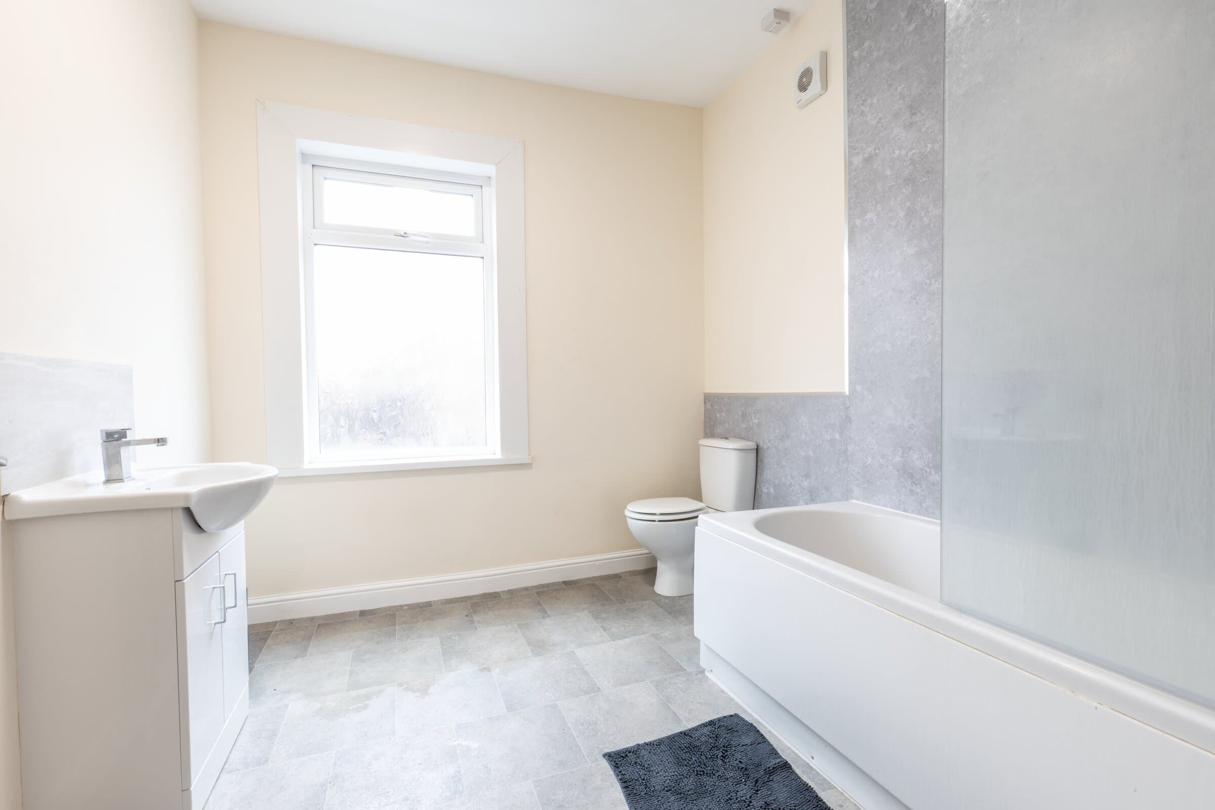 3 Bed House - Haworth Street thumbnail 6