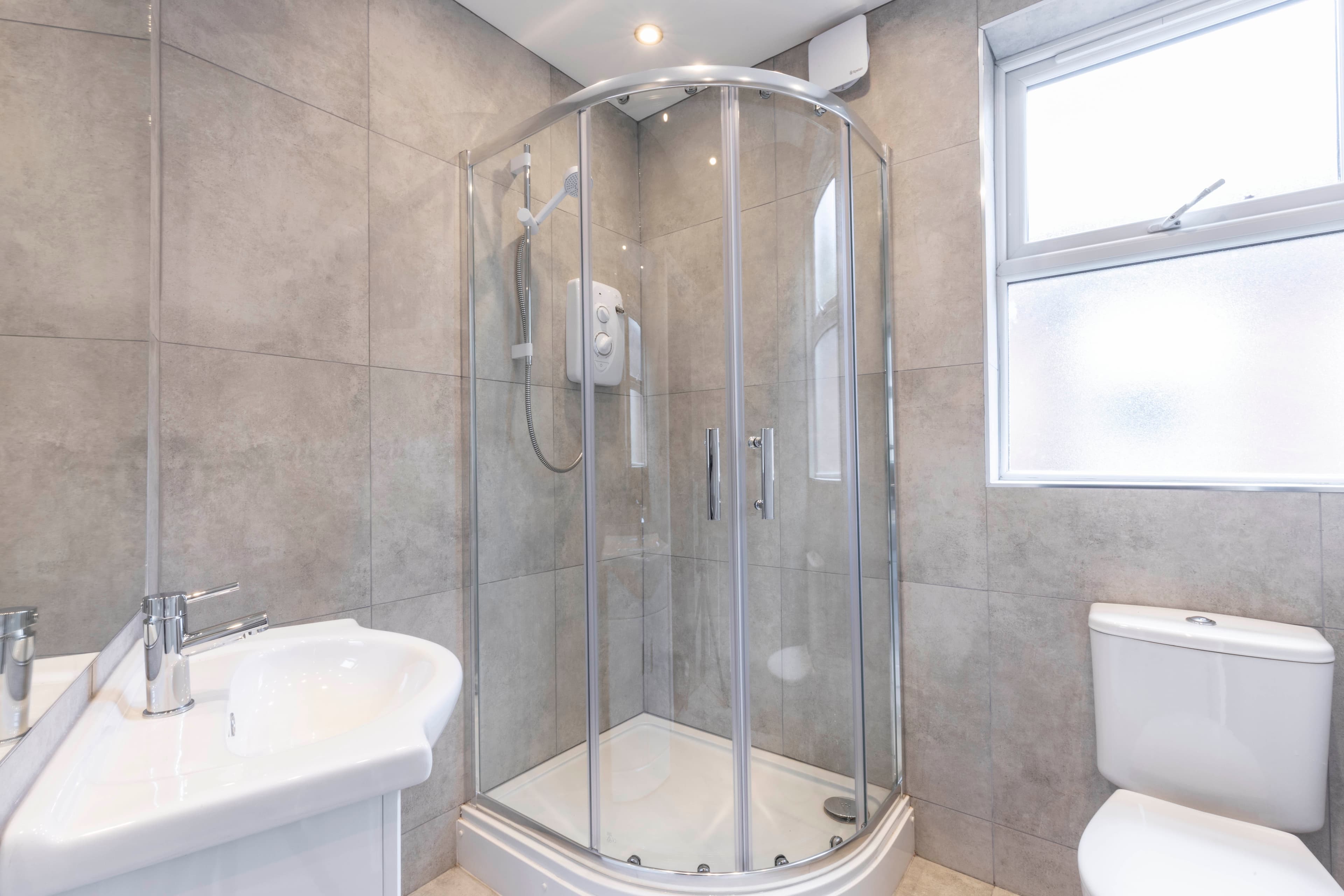 1 Bed Flat - Beresford Avenue, Flat 3 thumbnail 3