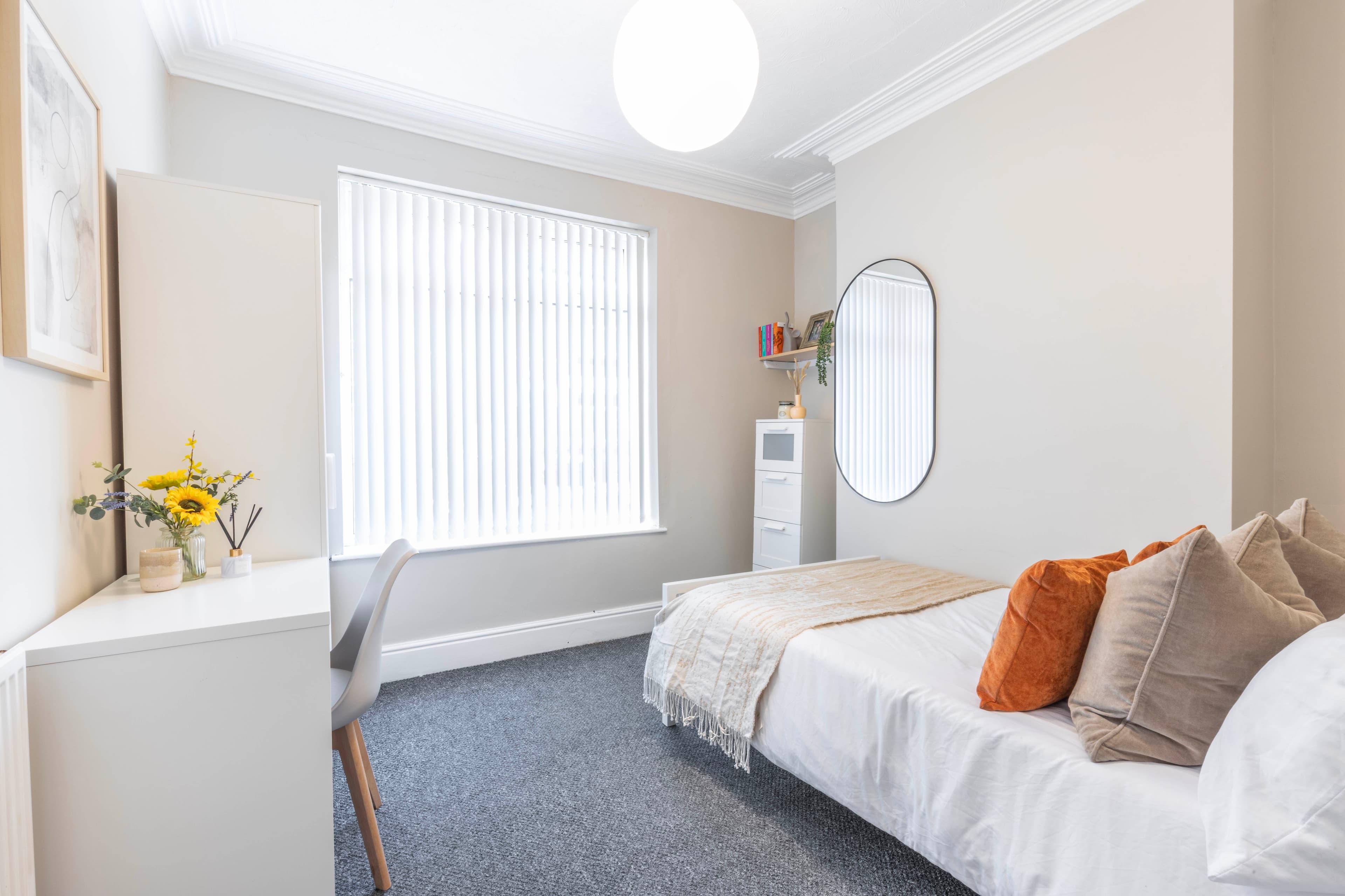 3 Bed House - Haworth Street thumbnail 3