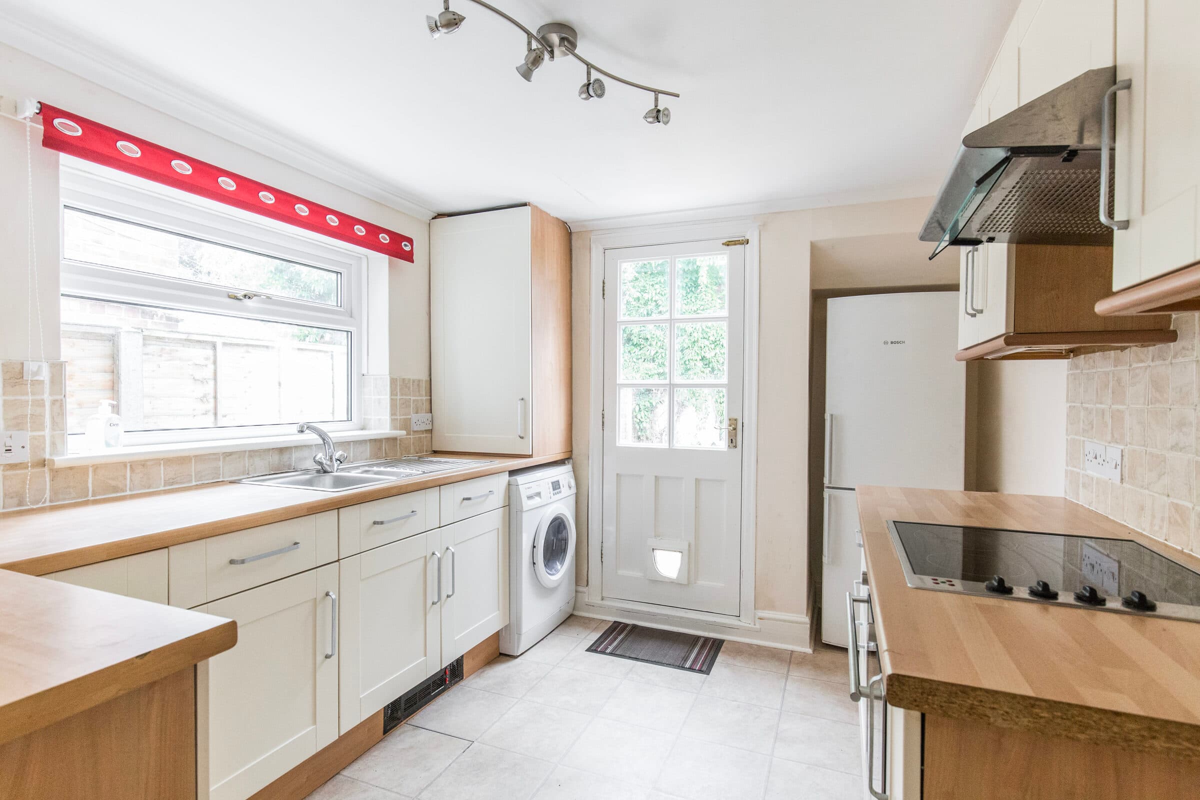 3 Bed House - Haworth Street thumbnail 6