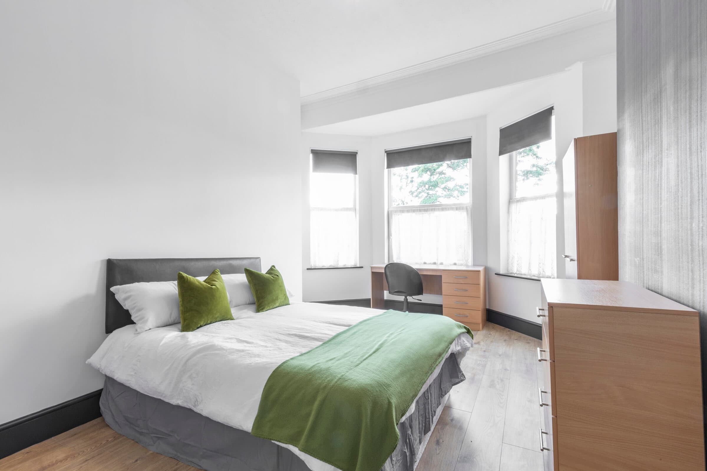 6 Bed House - Beverley Road thumbnail 9