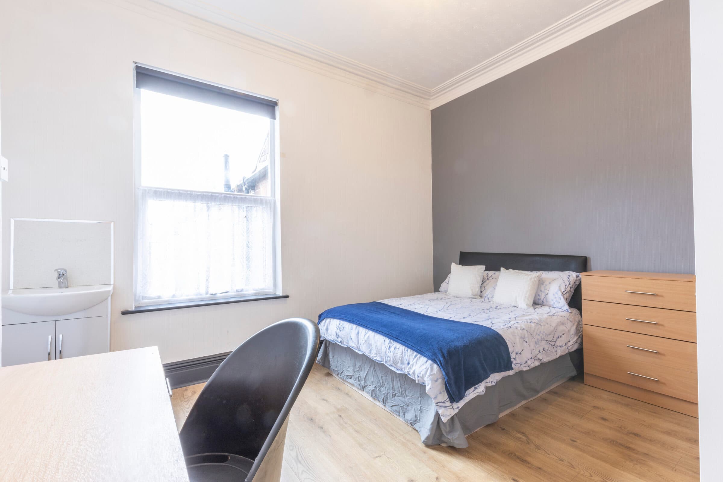 6 Bed House - Beverley Road thumbnail 10