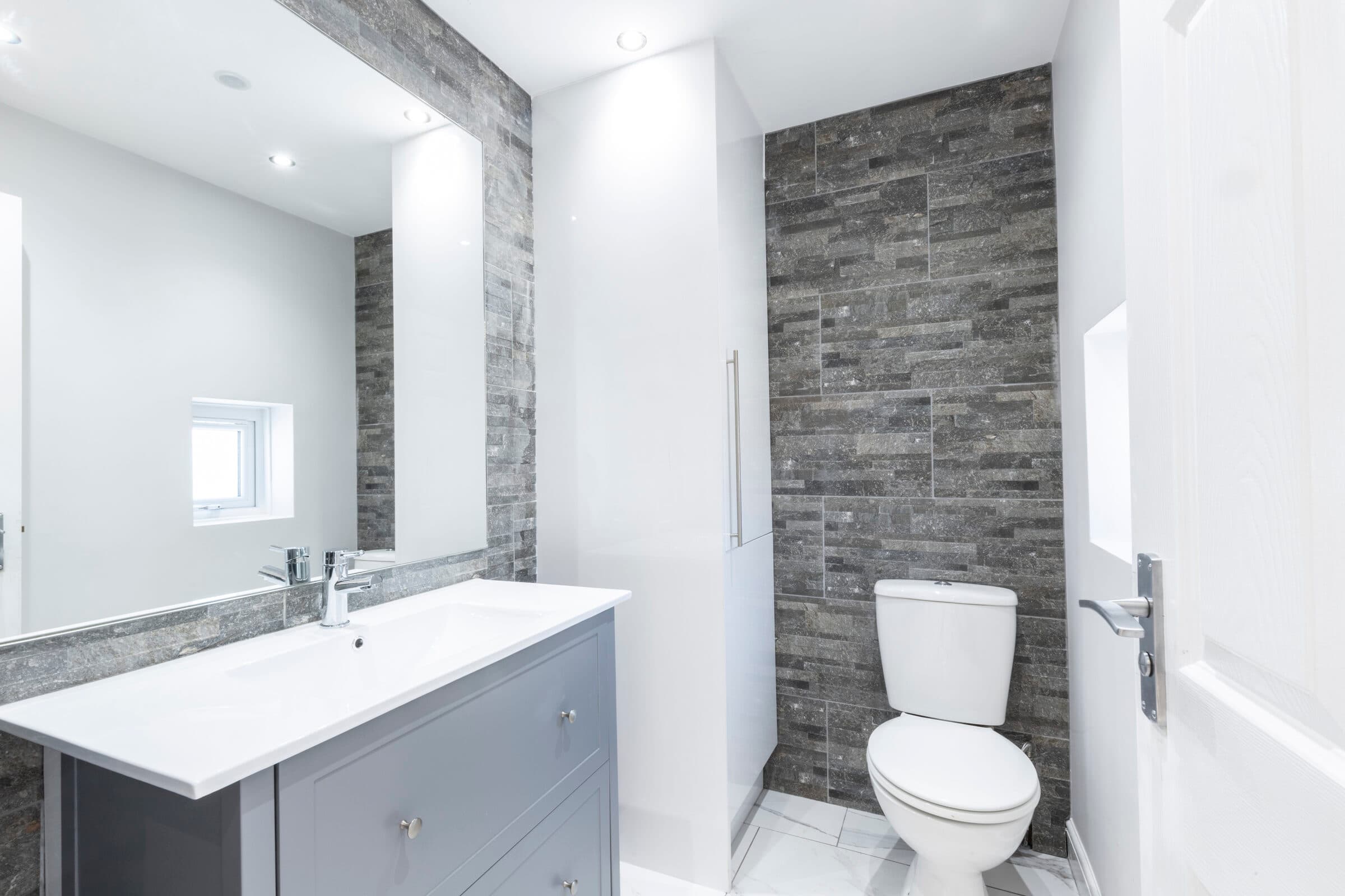 4 Bed House - Heathcote Street thumbnail 6