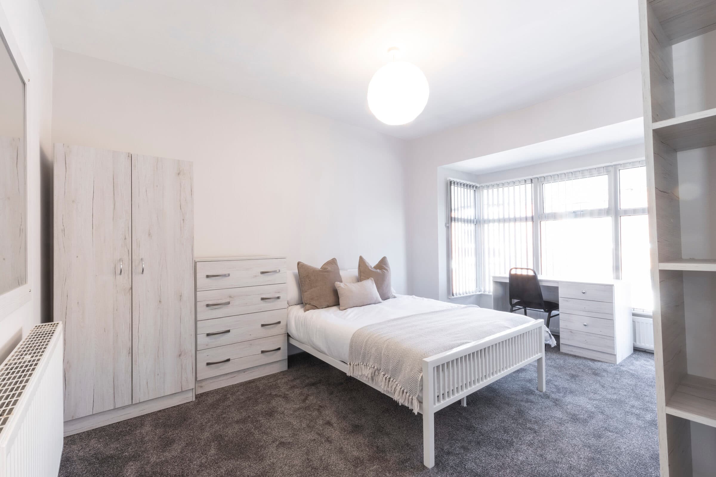 4 Bed House - Heathcote Street thumbnail 7