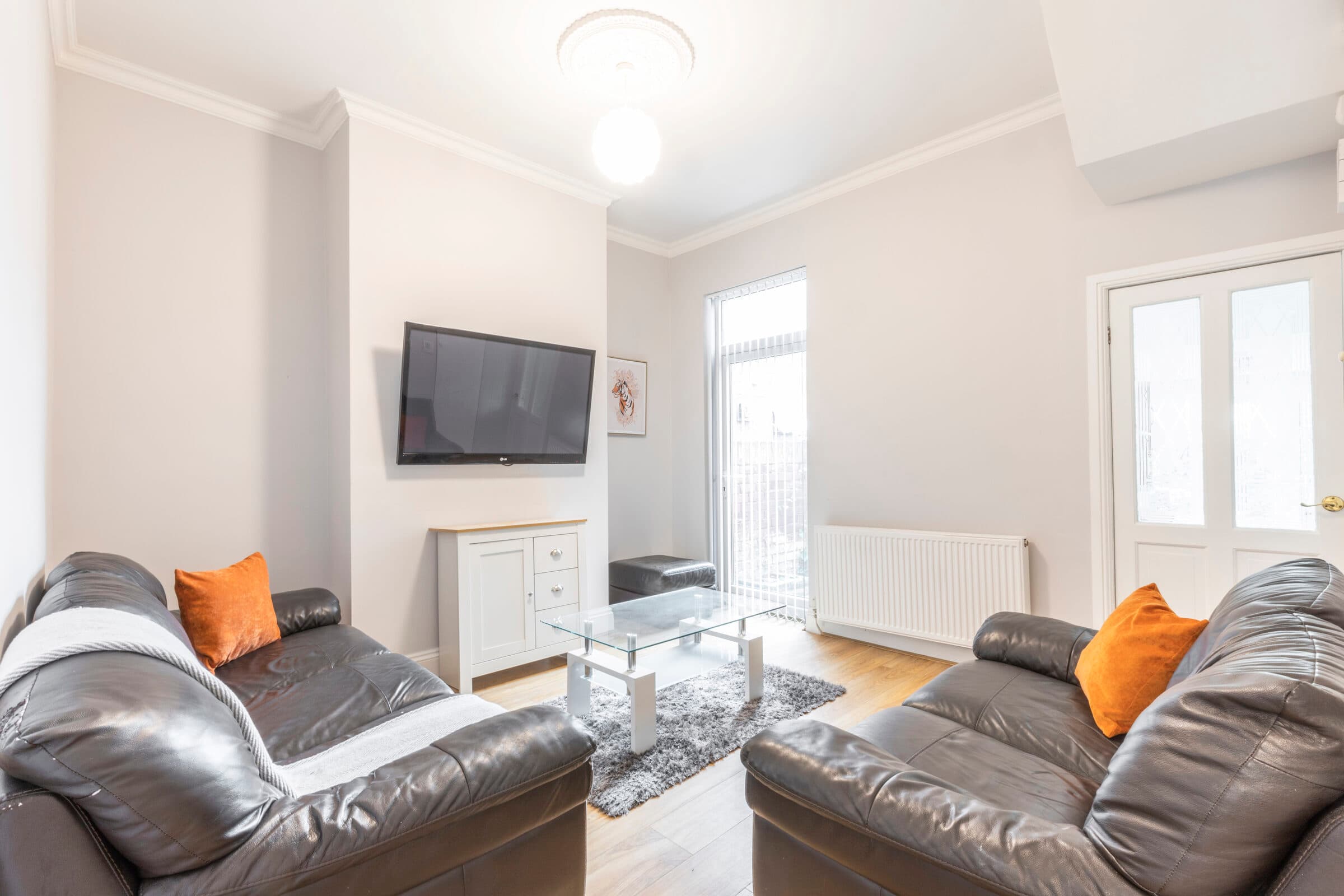 4 Bed House - Heathcote Street photo 1