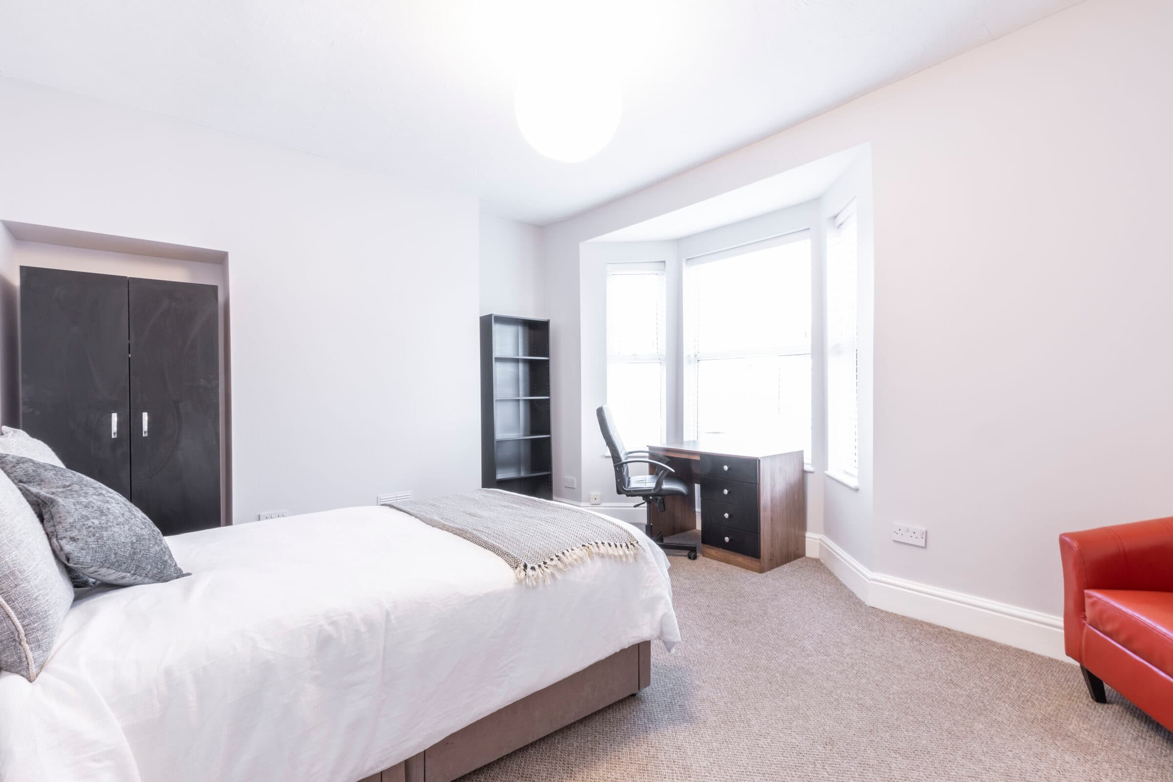 4 Bed House - Exmouth Street thumbnail 6