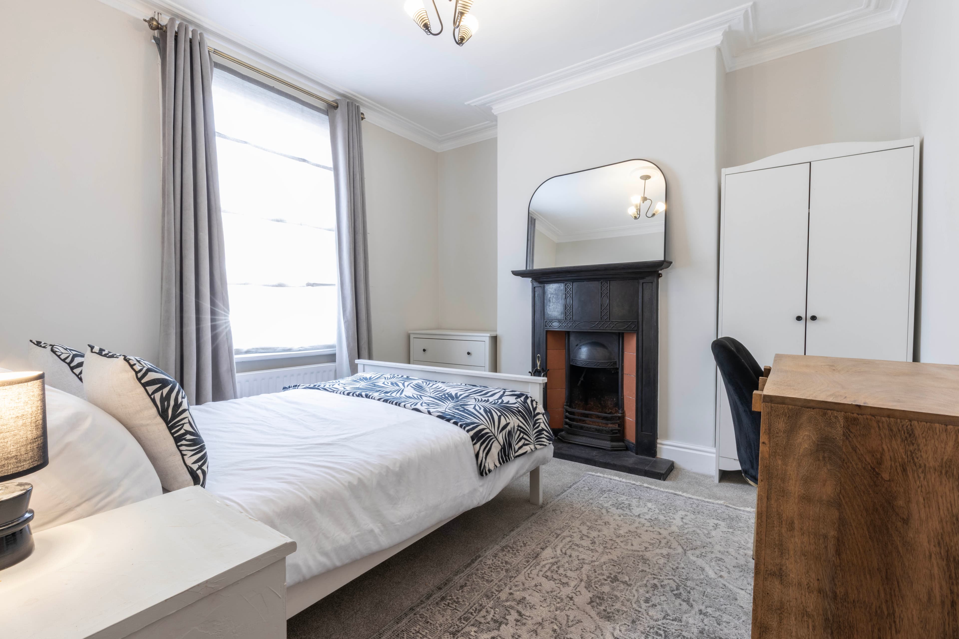 3 Bed House - Blaydes Street thumbnail 5