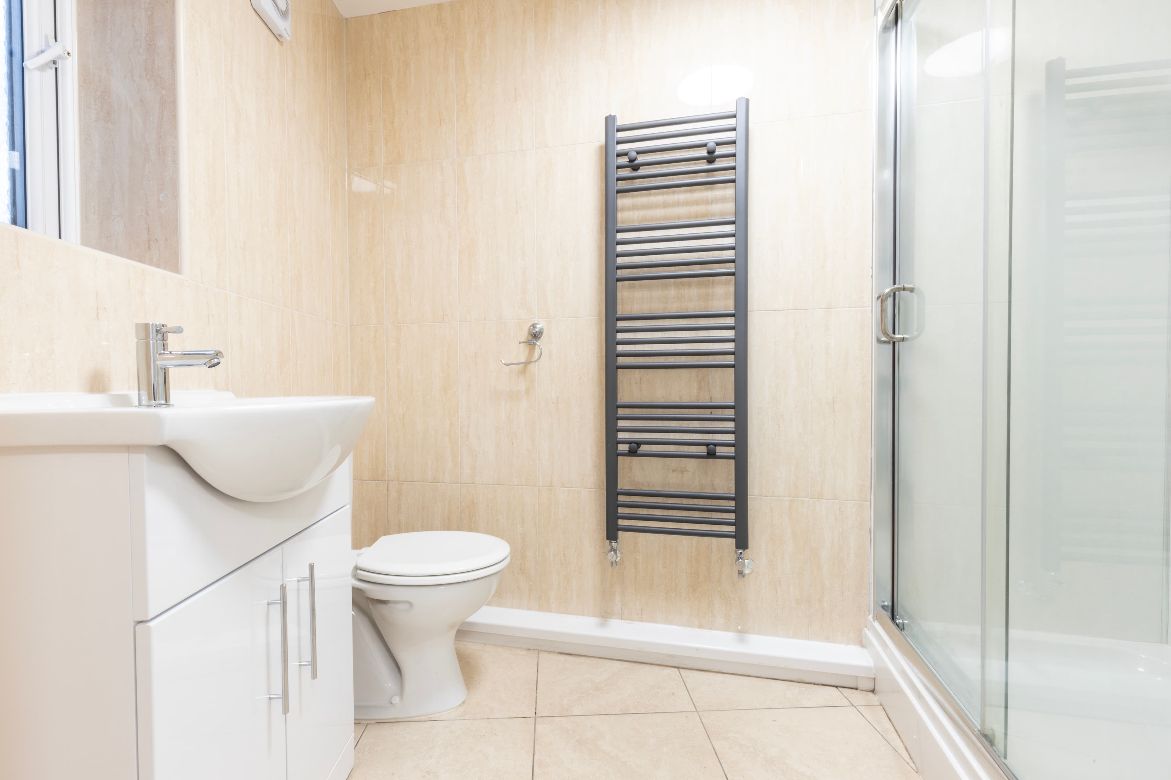 4 Bed House - Brooklyn Street thumbnail 7