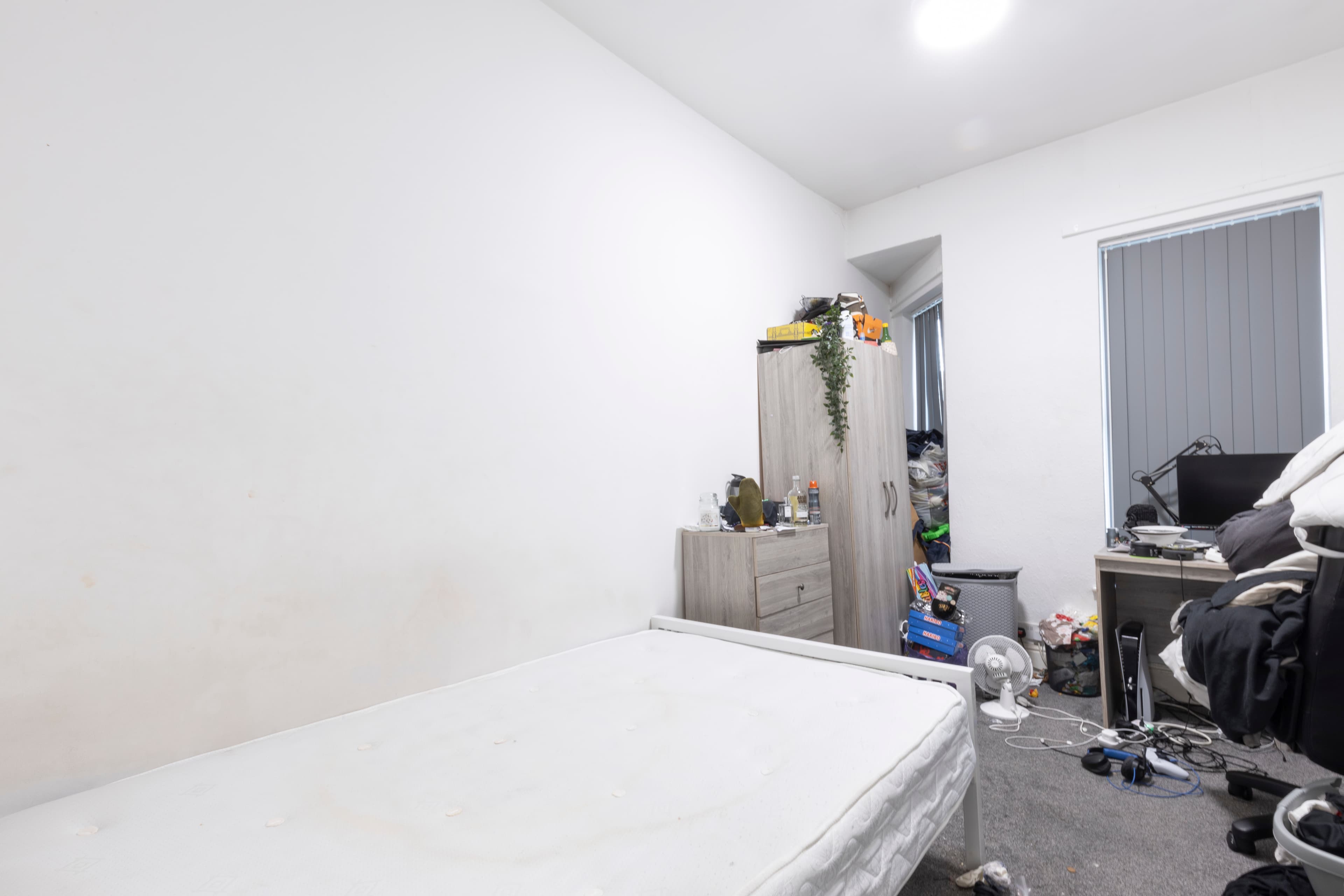 6 Bed House - Beresford Avenue thumbnail 9