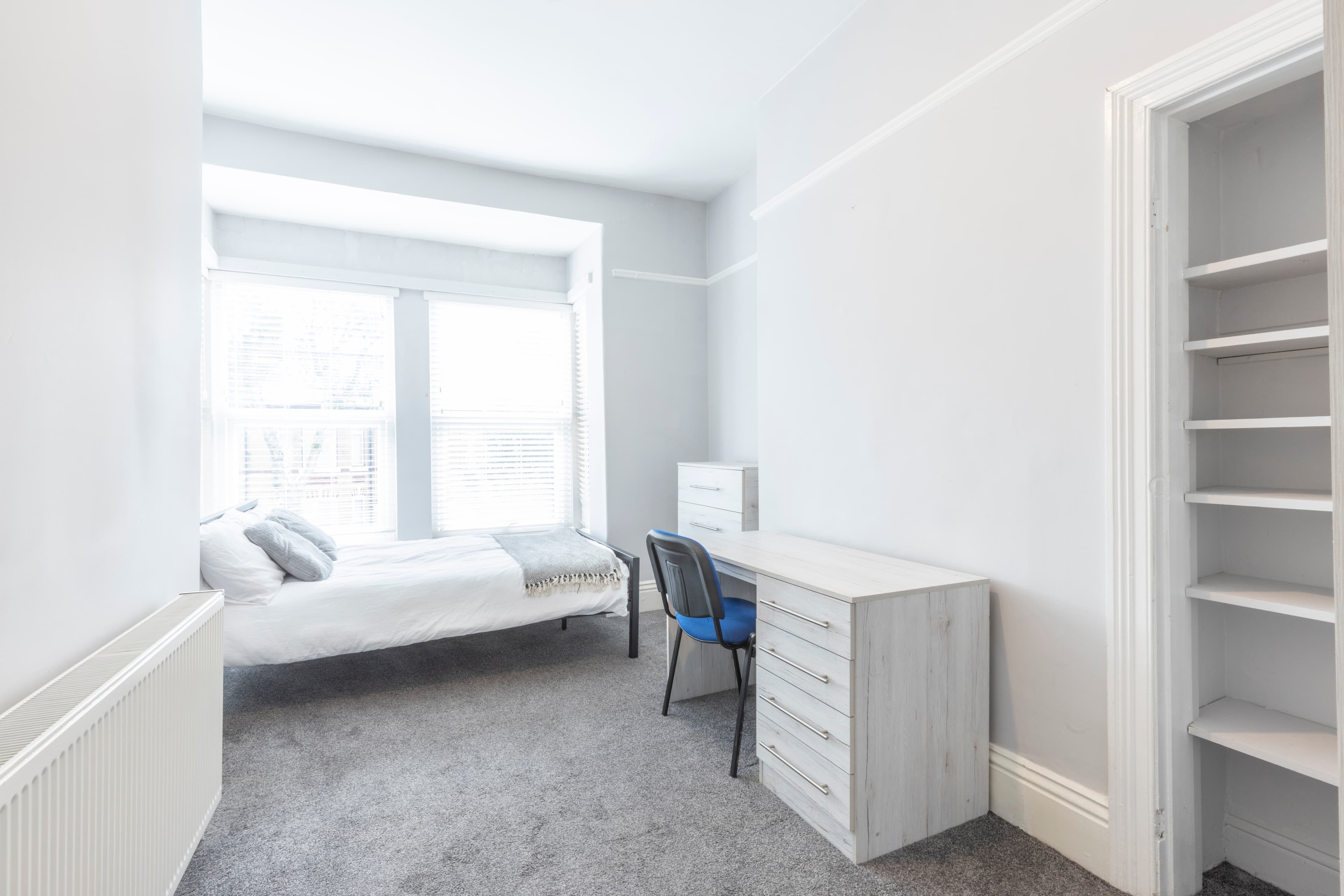 6 Bed House - Beresford Avenue thumbnail 9