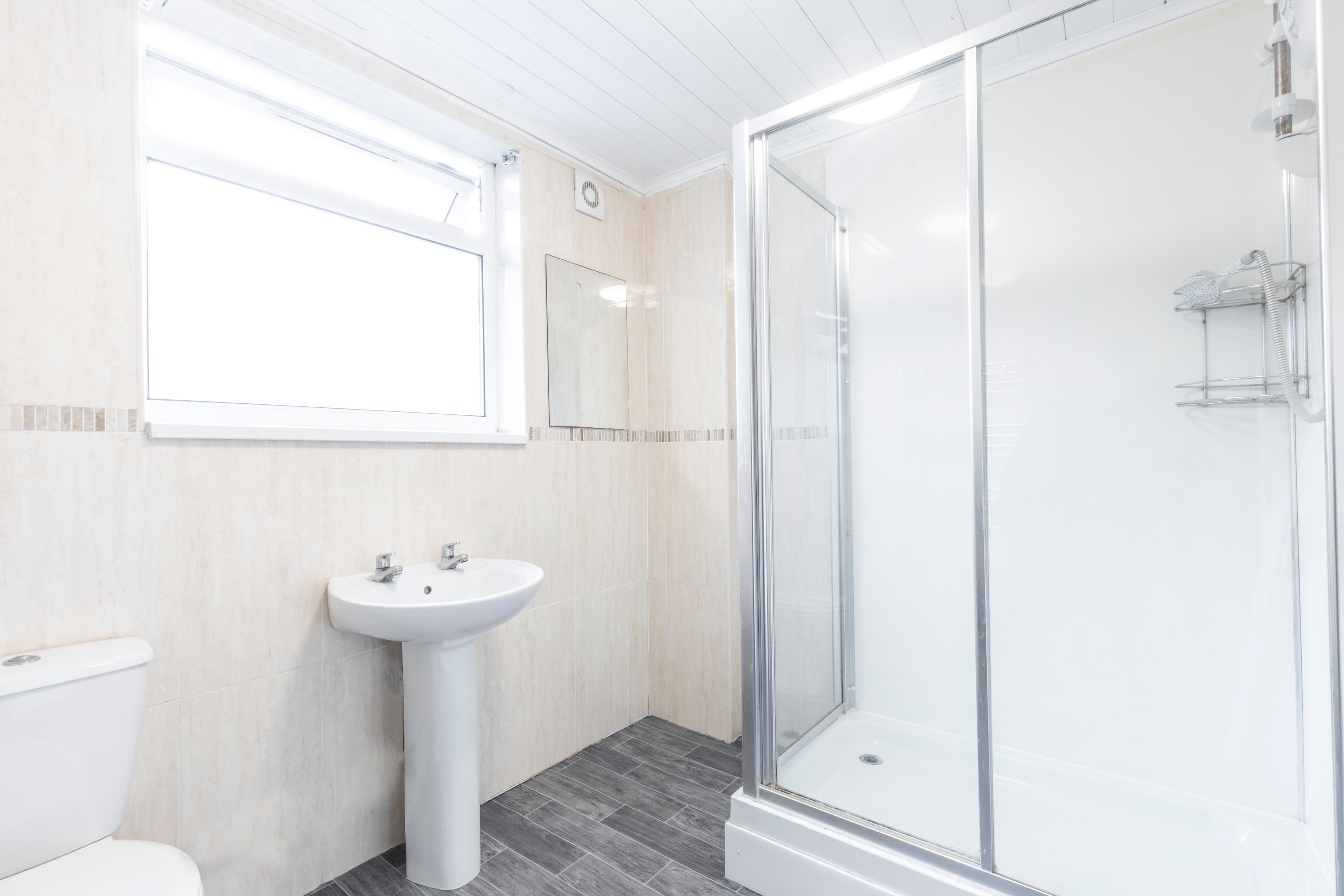 6 Bed House - Beresford Avenue thumbnail 8