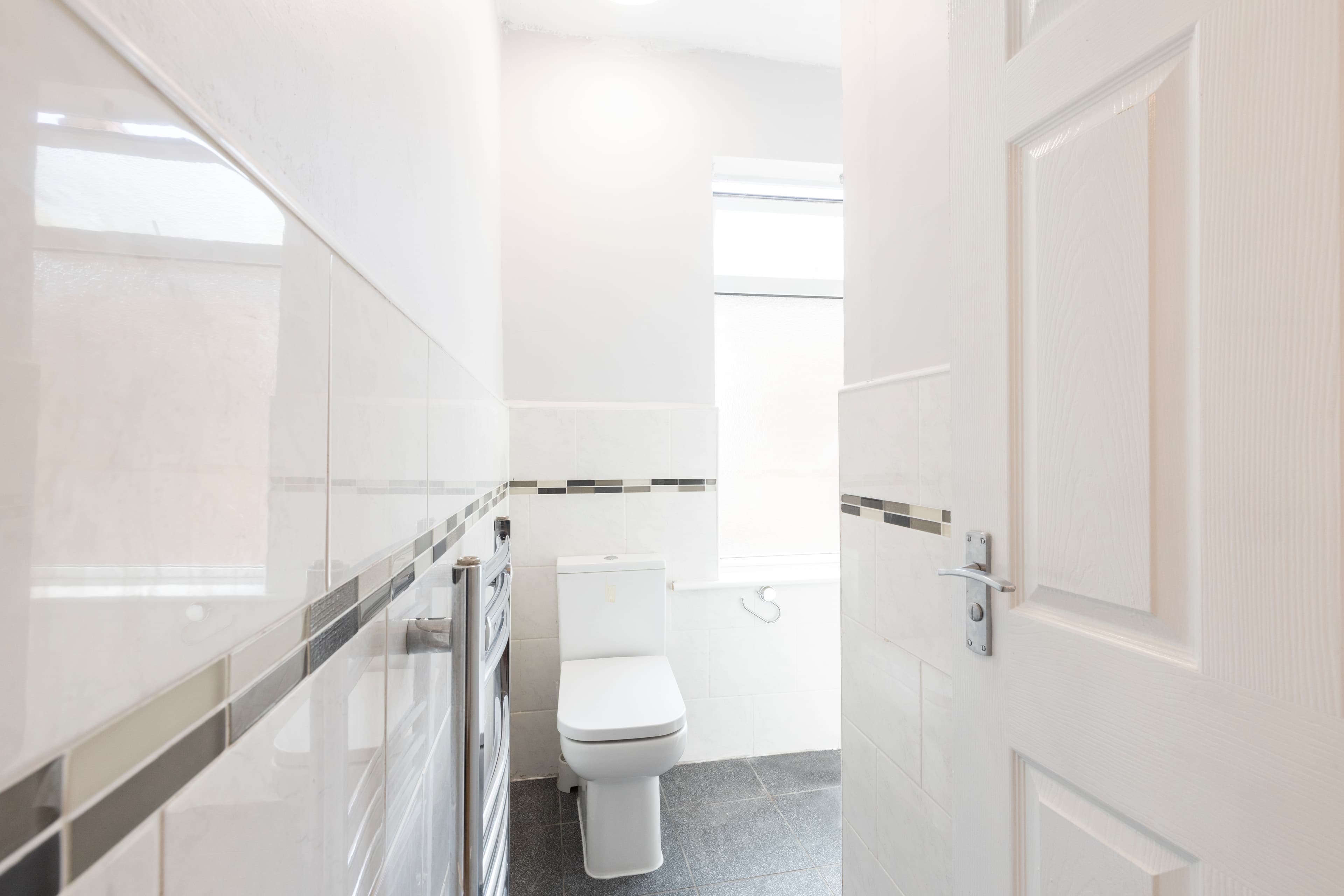 5 Bed House - Beresford Avenue thumbnail 12