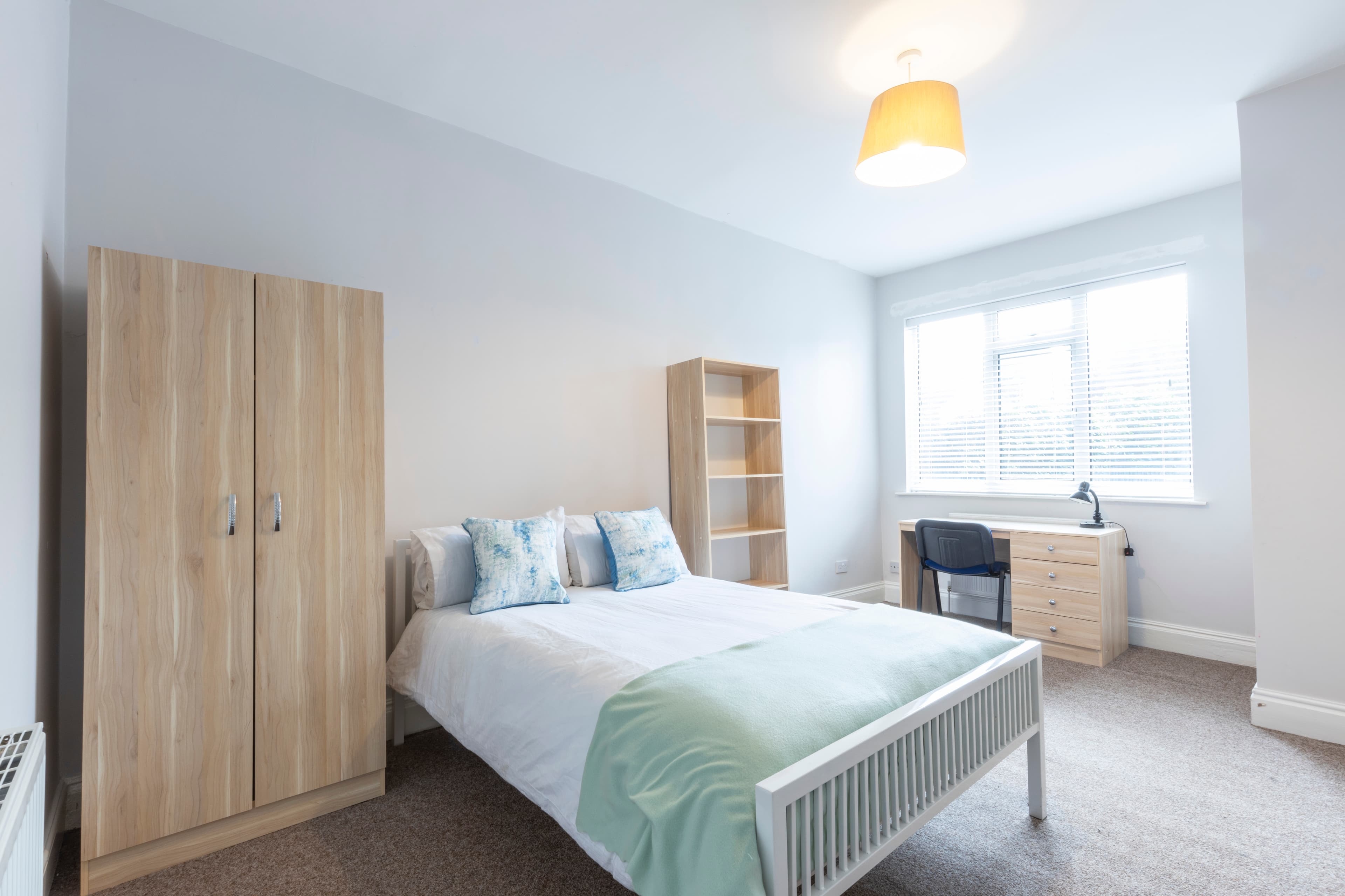 4 Bed House - Heathcote Street thumbnail 7