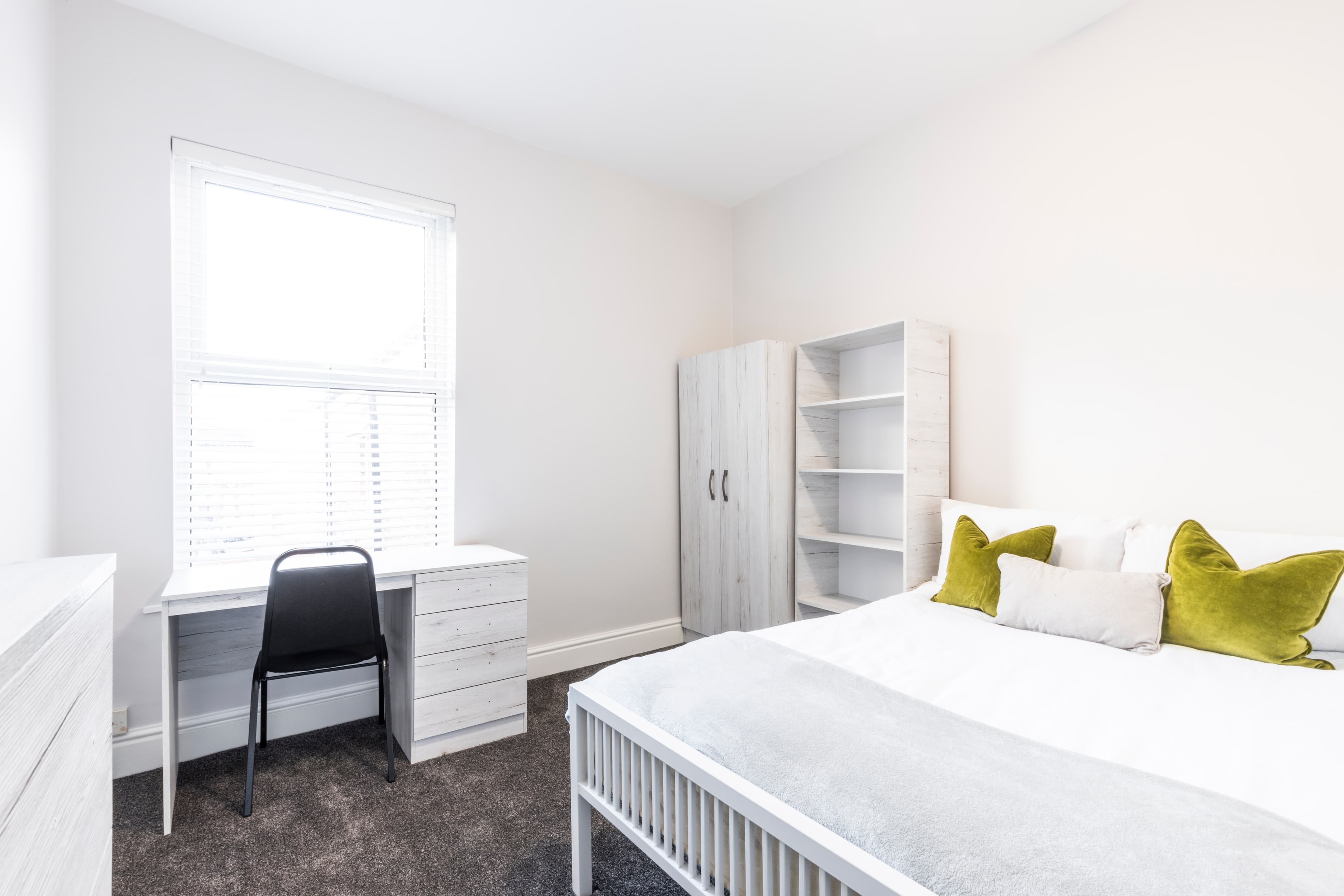 4 Bed House - Heathcote Street thumbnail 4