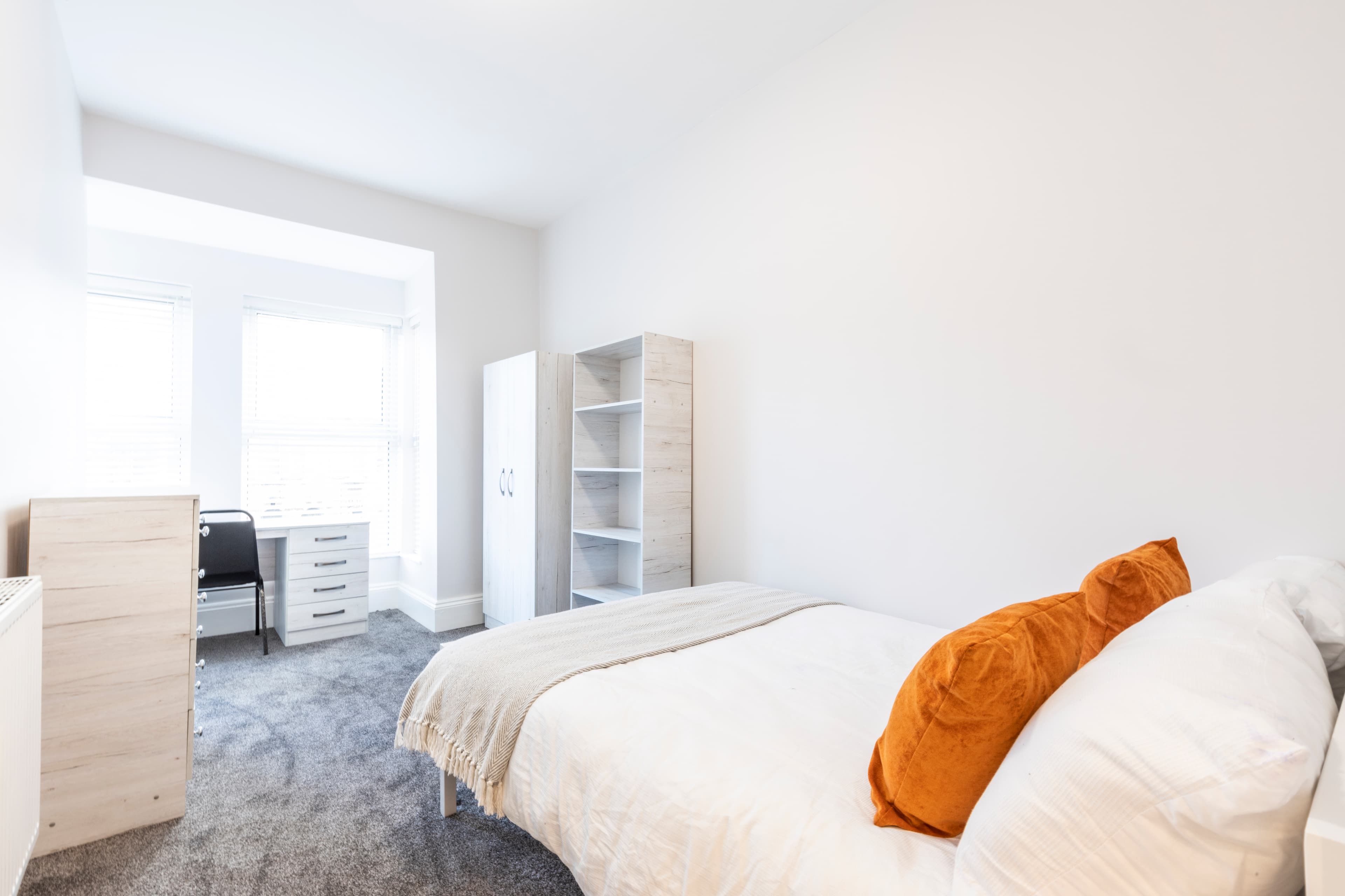 4 Bed House - Heathcote Street thumbnail 5