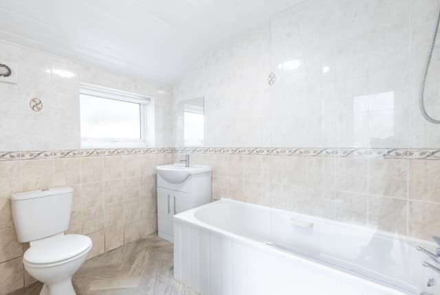 5 Bed House - Heathcote Street thumbnail 10