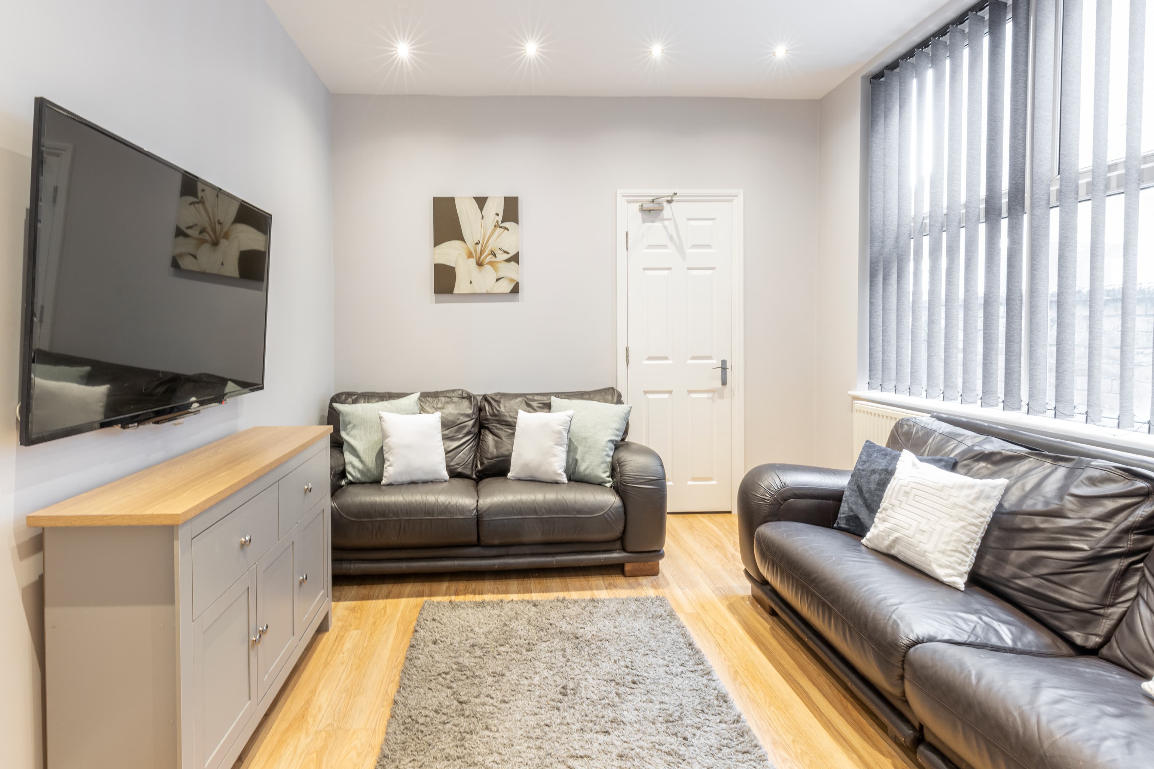 5 Bed House - Heathcote Street photo 1