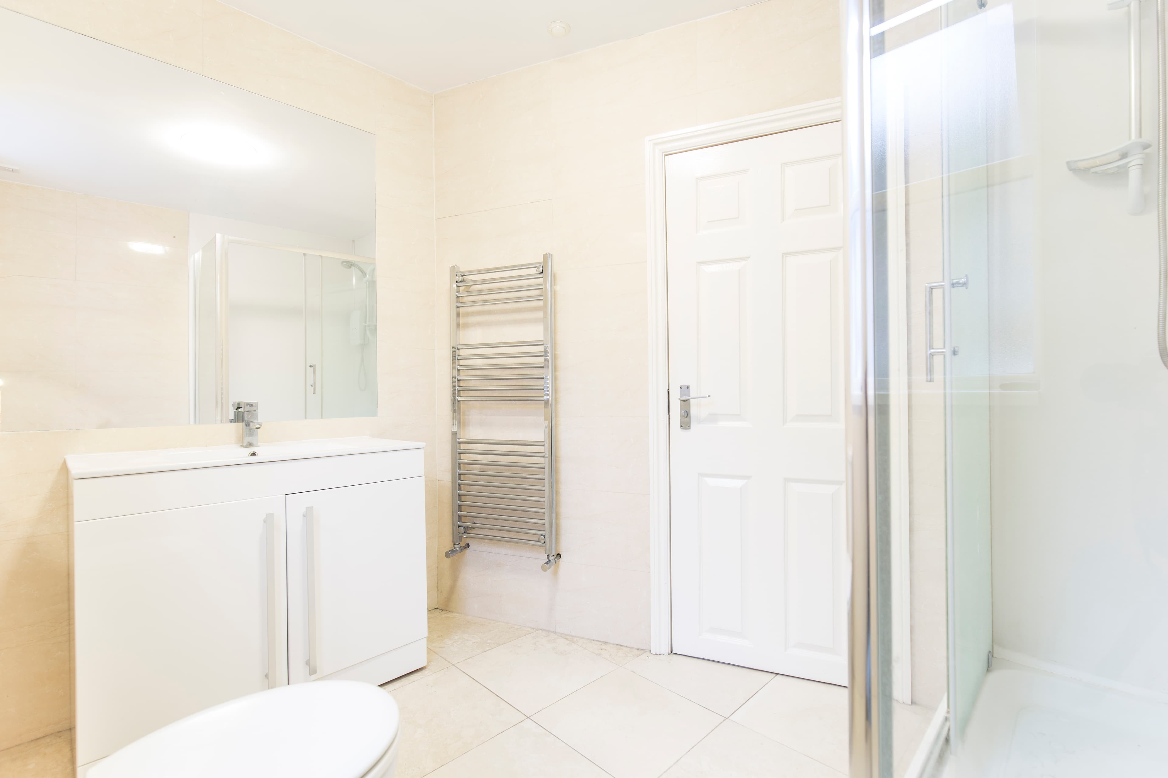 5 Bed House - Heathcote Street thumbnail 6