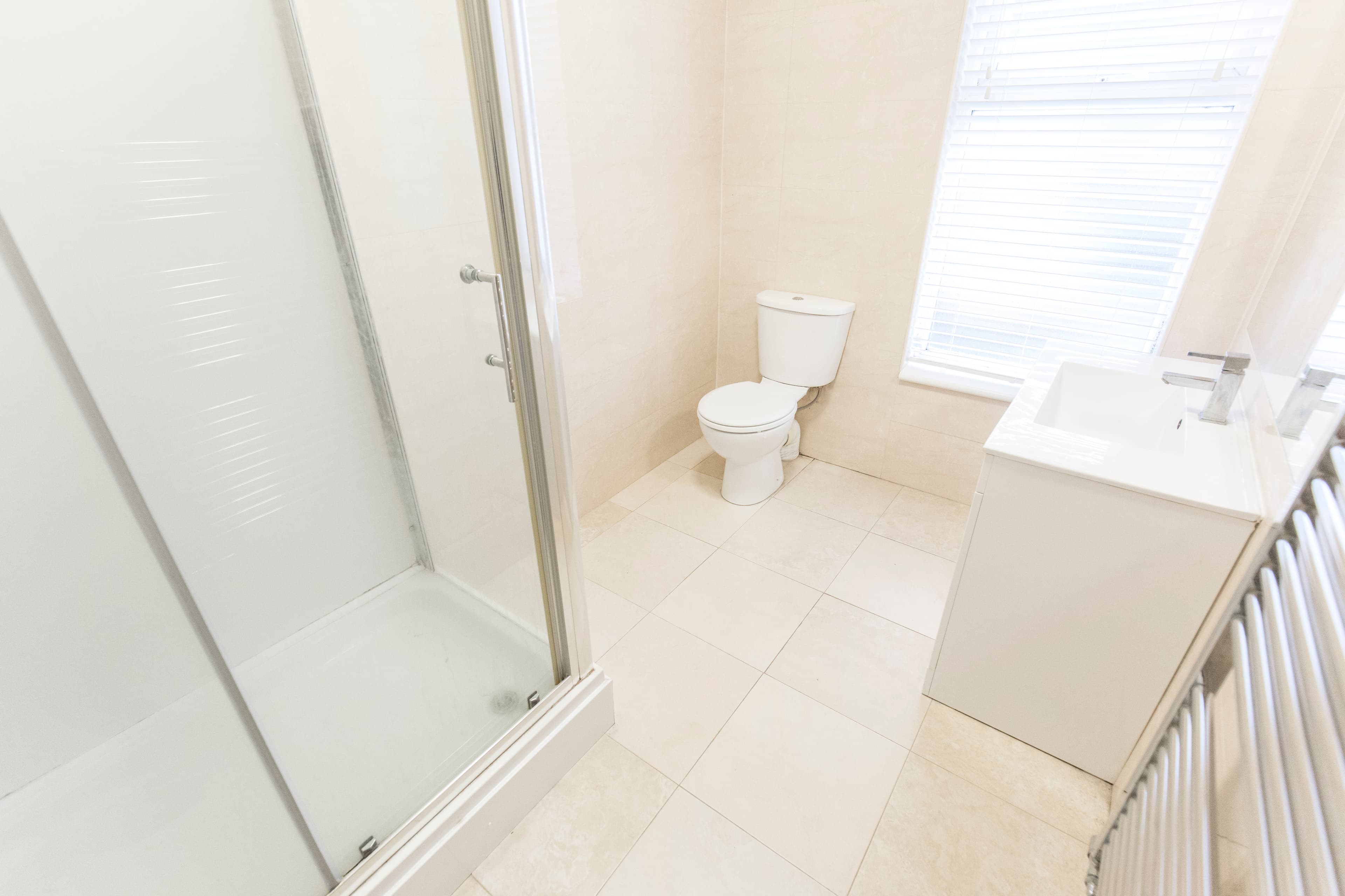 5 Bed House - Heathcote Street thumbnail 10