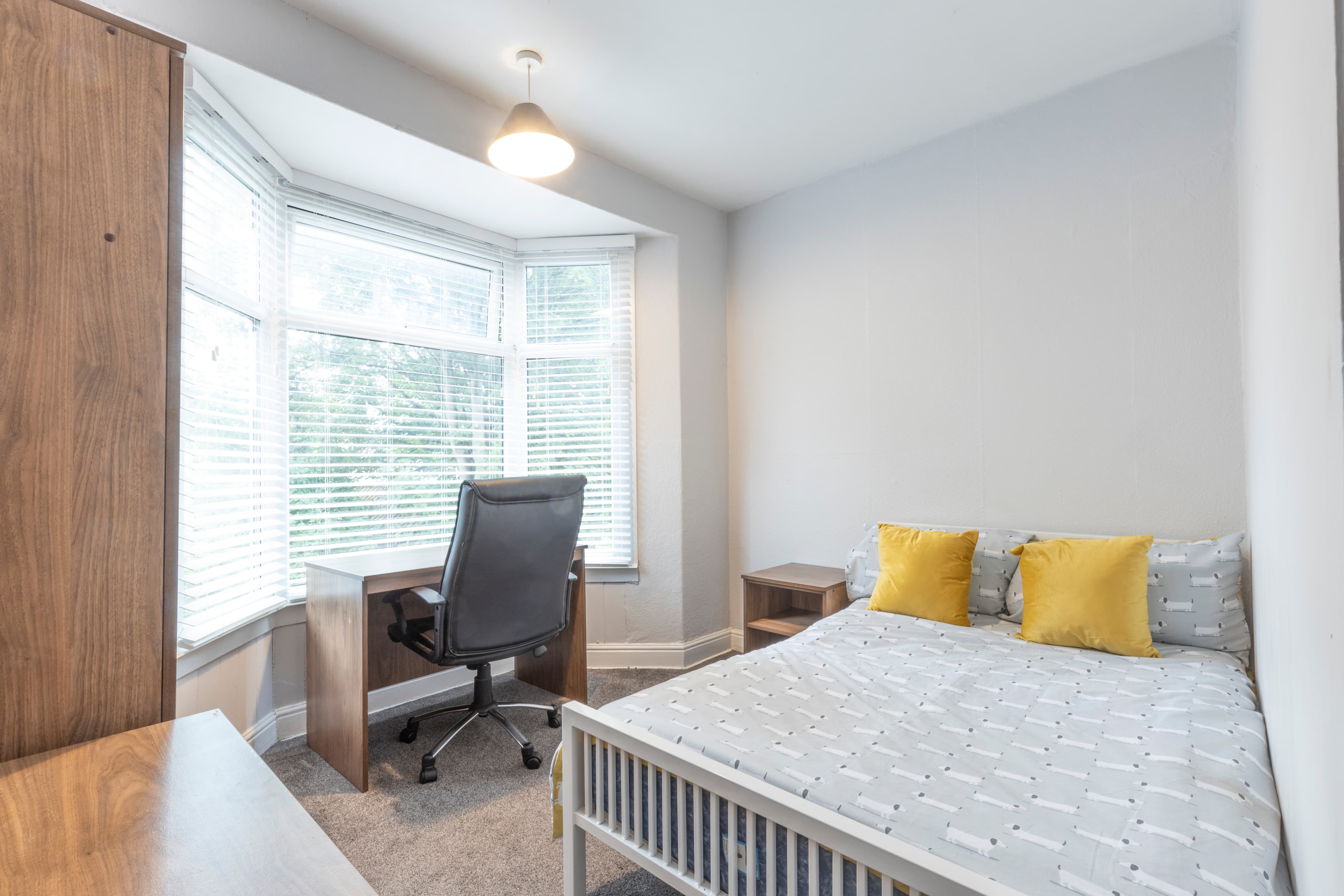 5 Bed House - Heathcote Street thumbnail 5