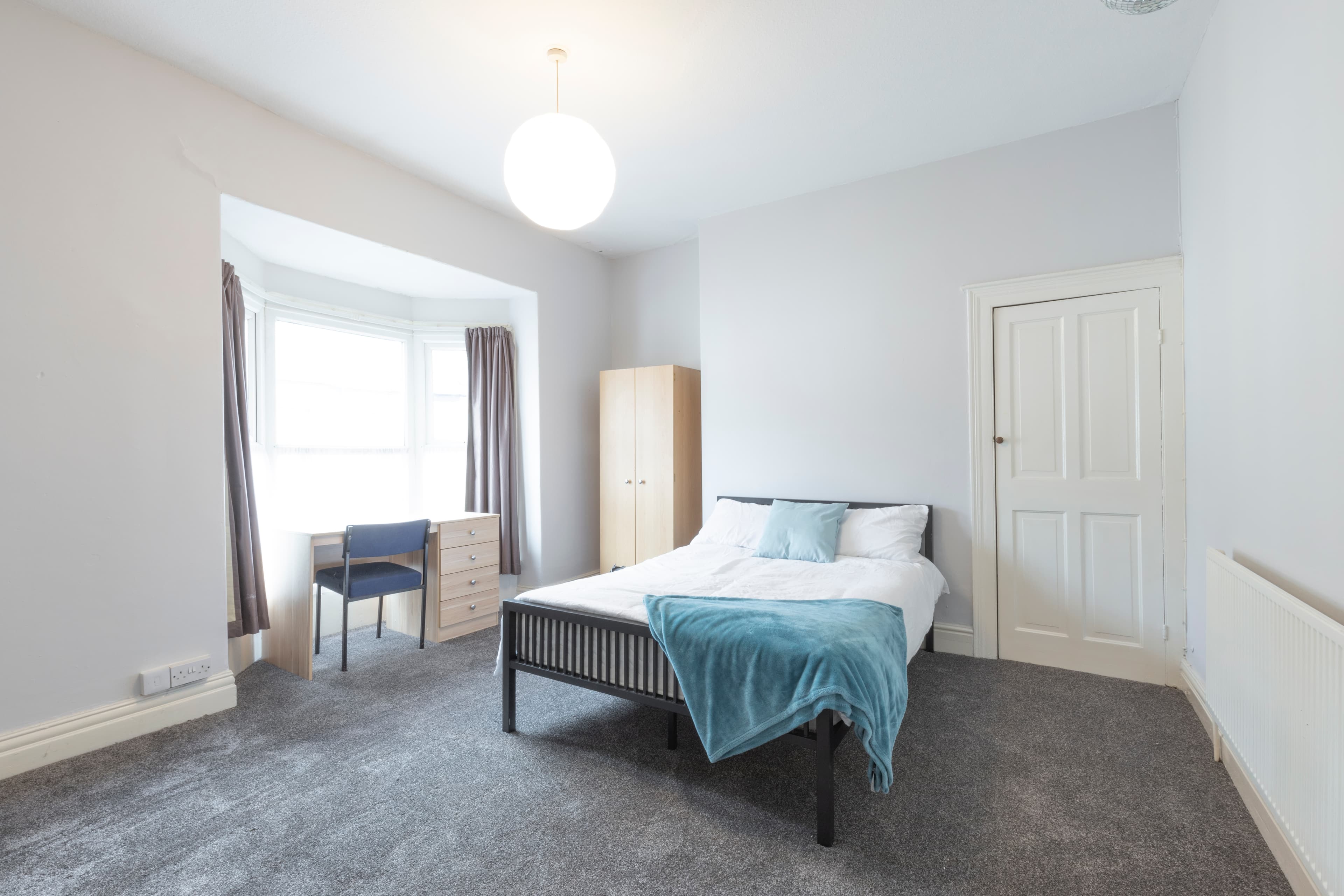 5 Bed House - Heathcote Street thumbnail 9