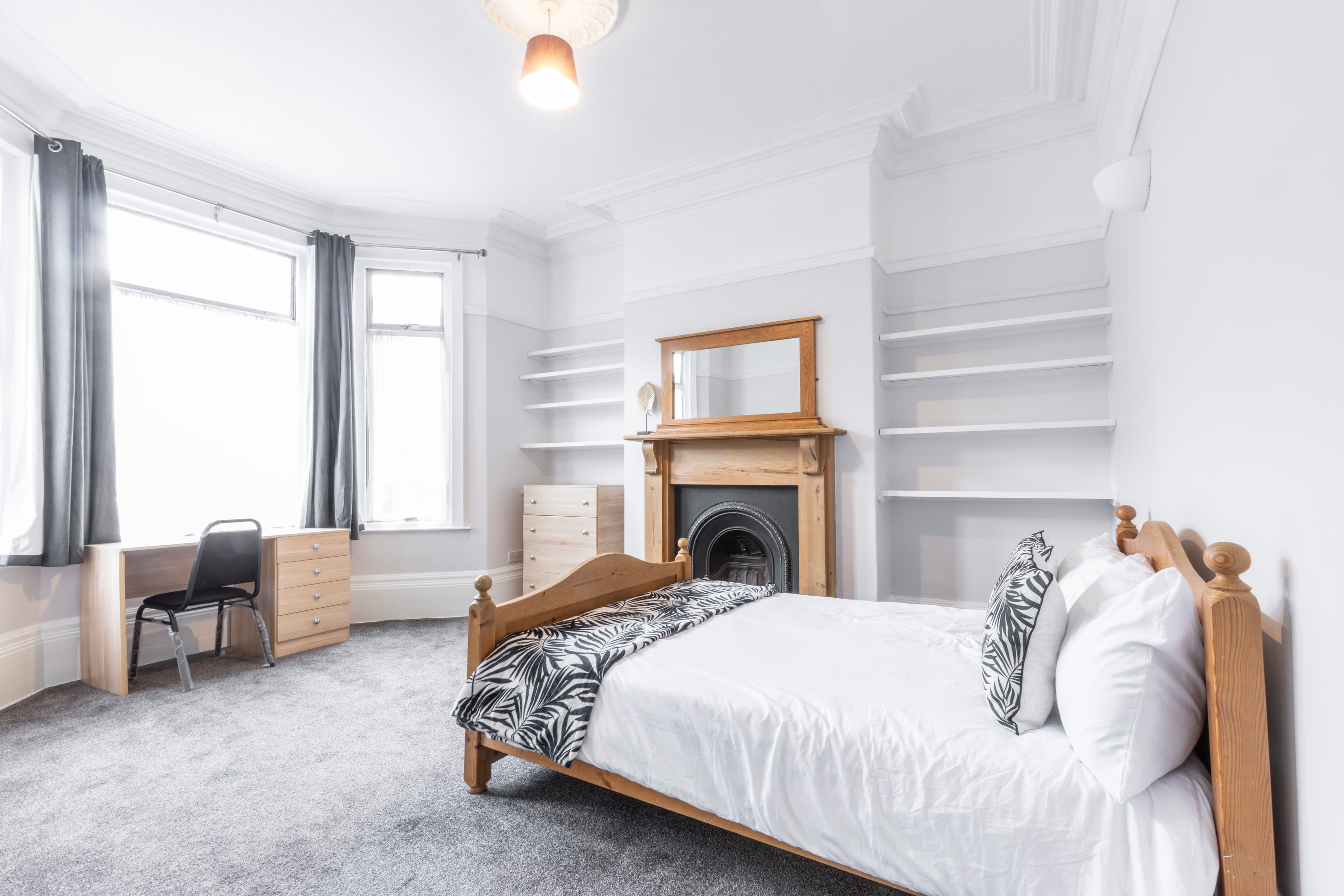 6 Bed House - Heathcote Street thumbnail 5