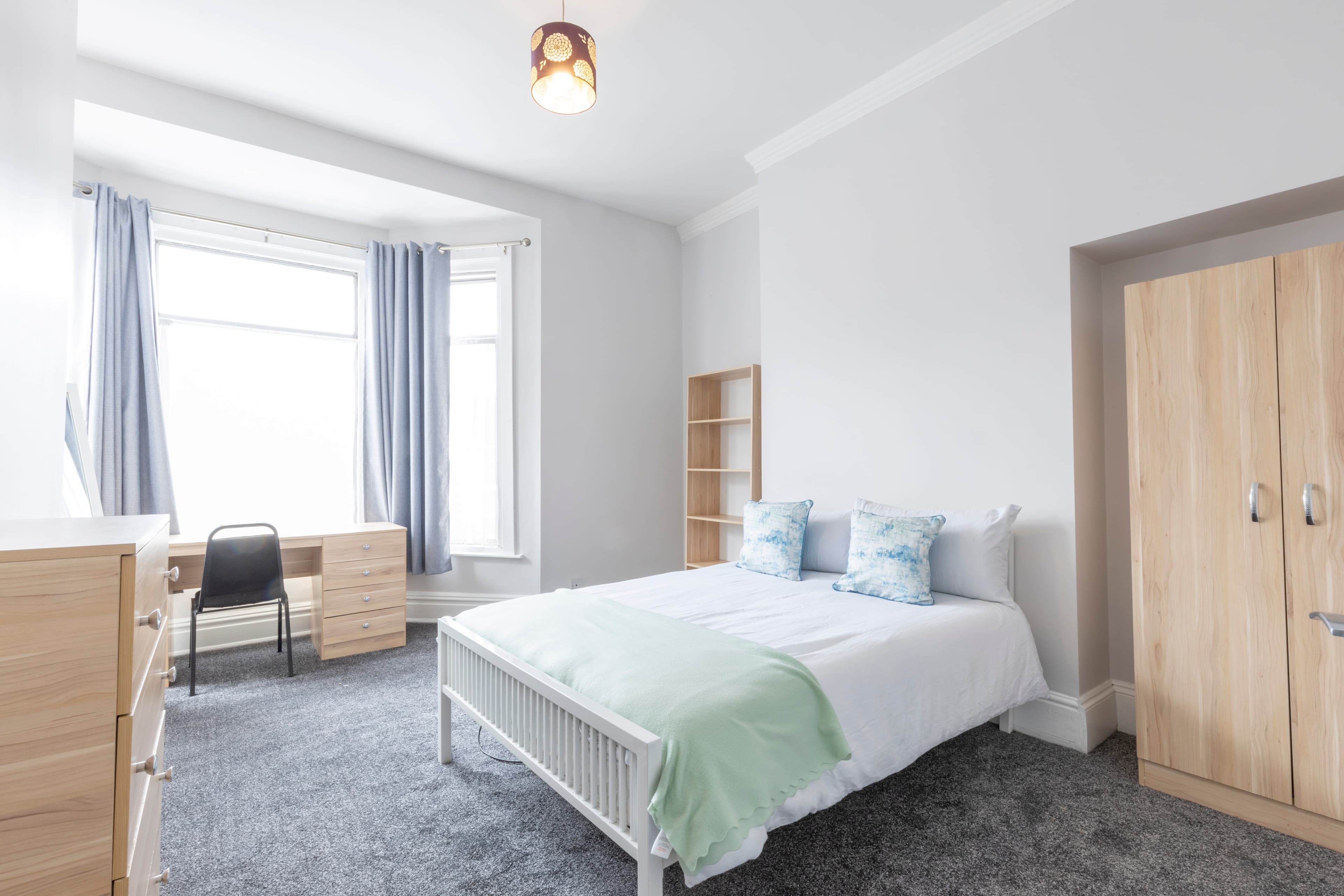 6 Bed House - Heathcote Street thumbnail 8