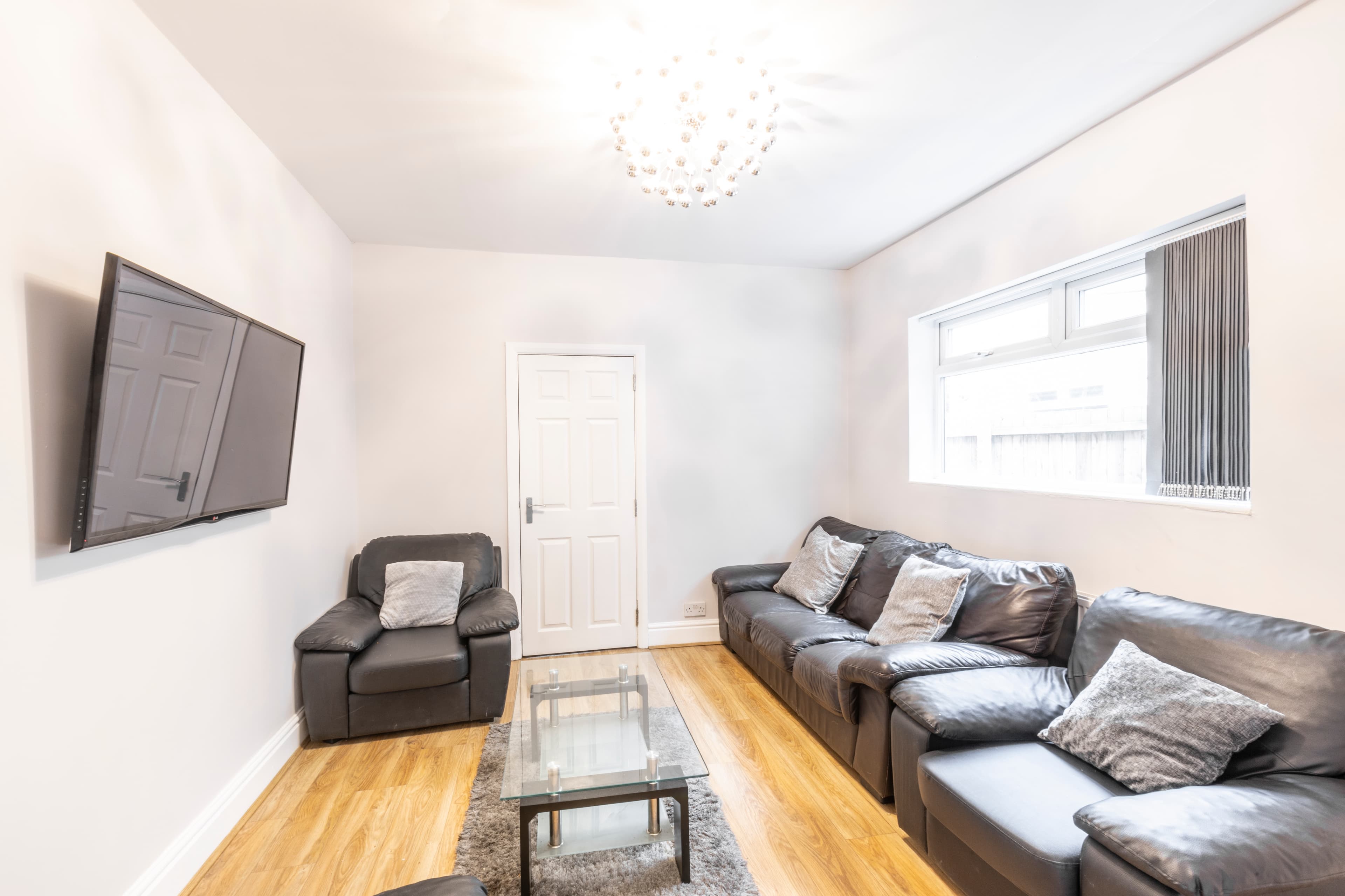 6 Bed House - Heathcote Street thumbnail 2