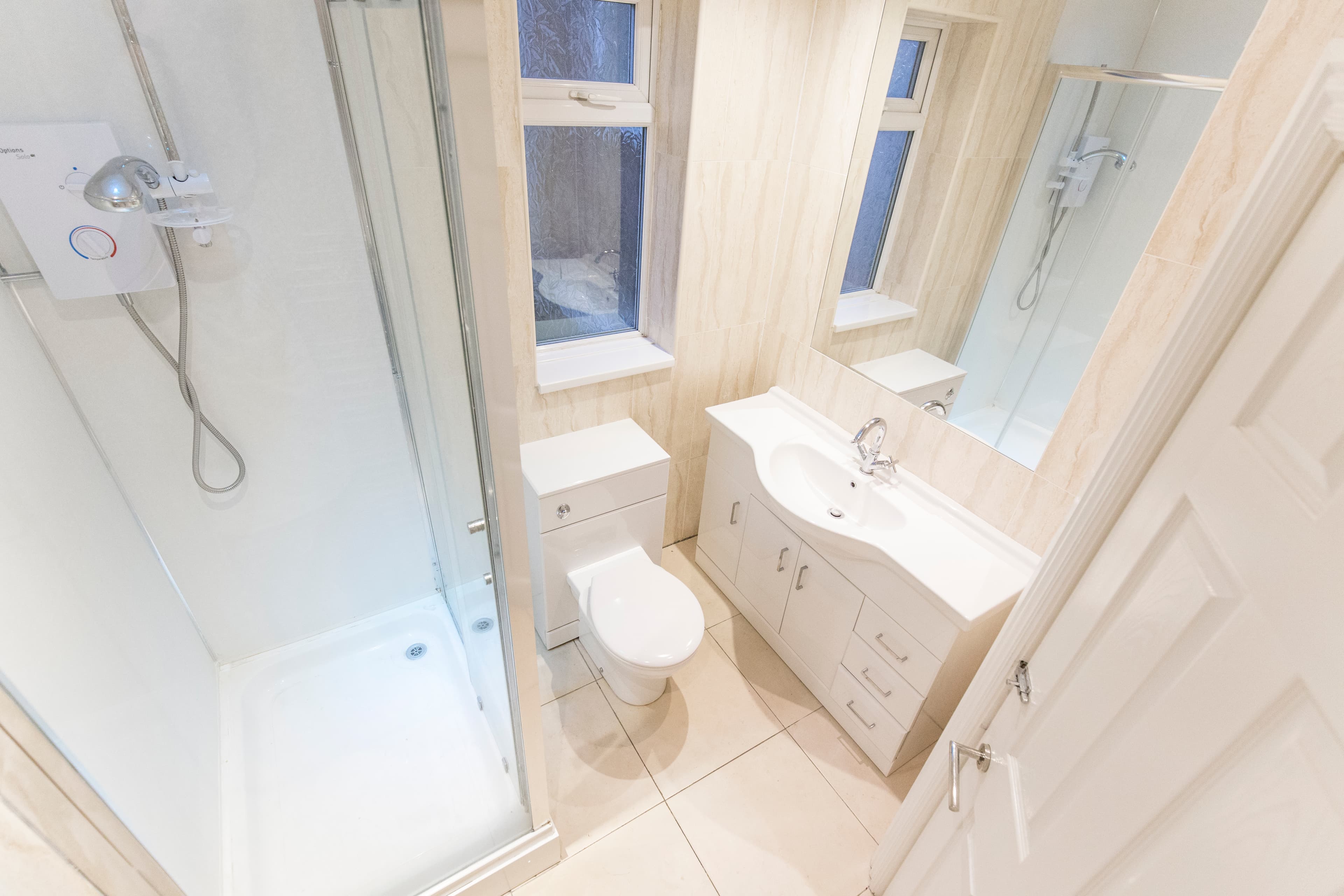 6 Bed House - Heathcote Street thumbnail 6