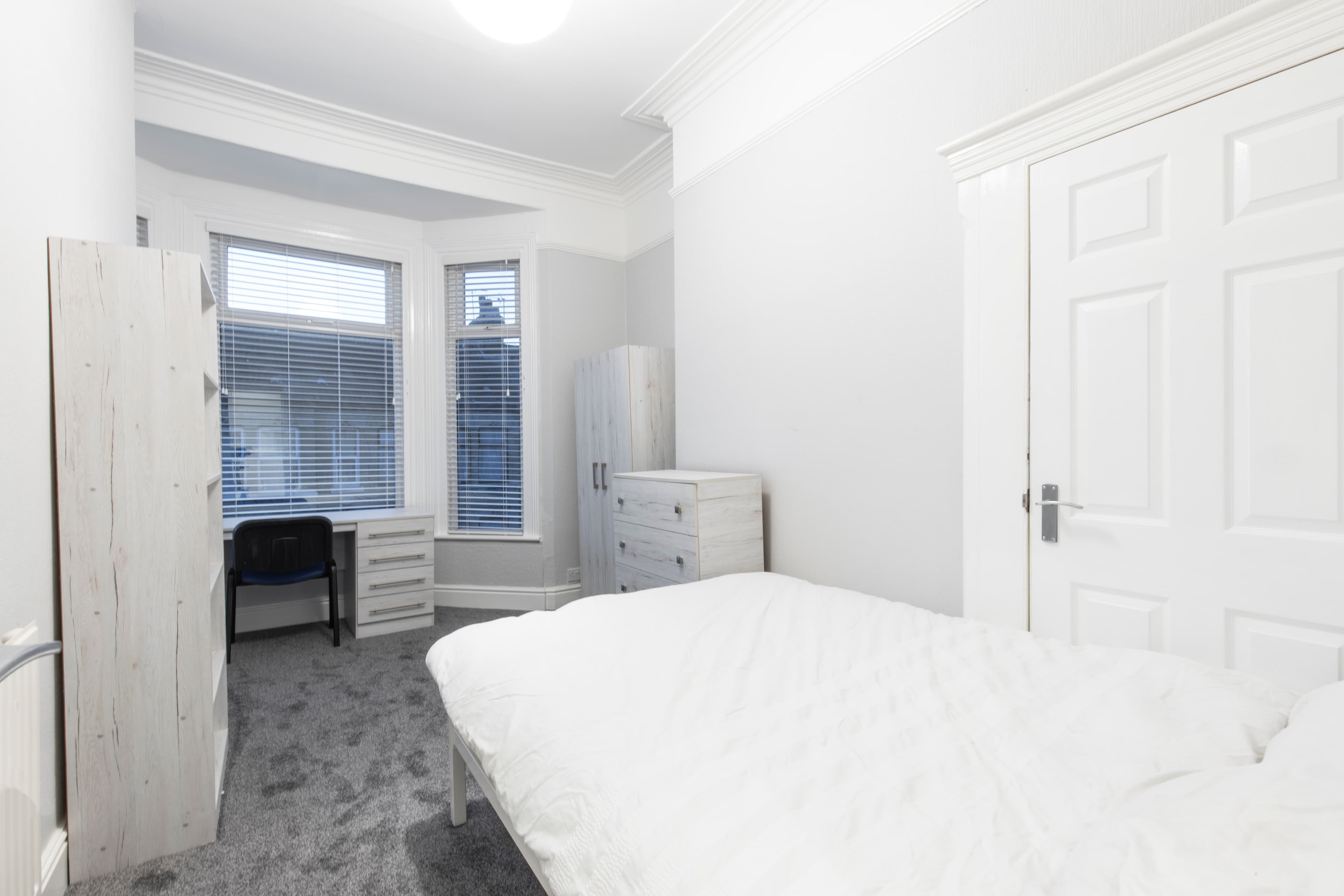 6 Bed House - Heathcote Street thumbnail 8