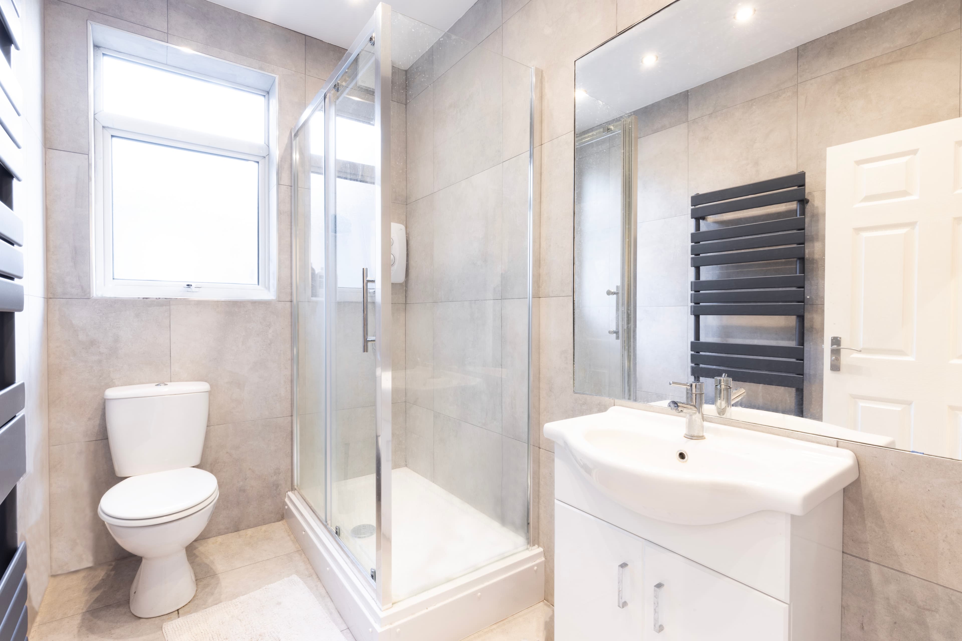 7 Bed House - Heathcote Street thumbnail 6