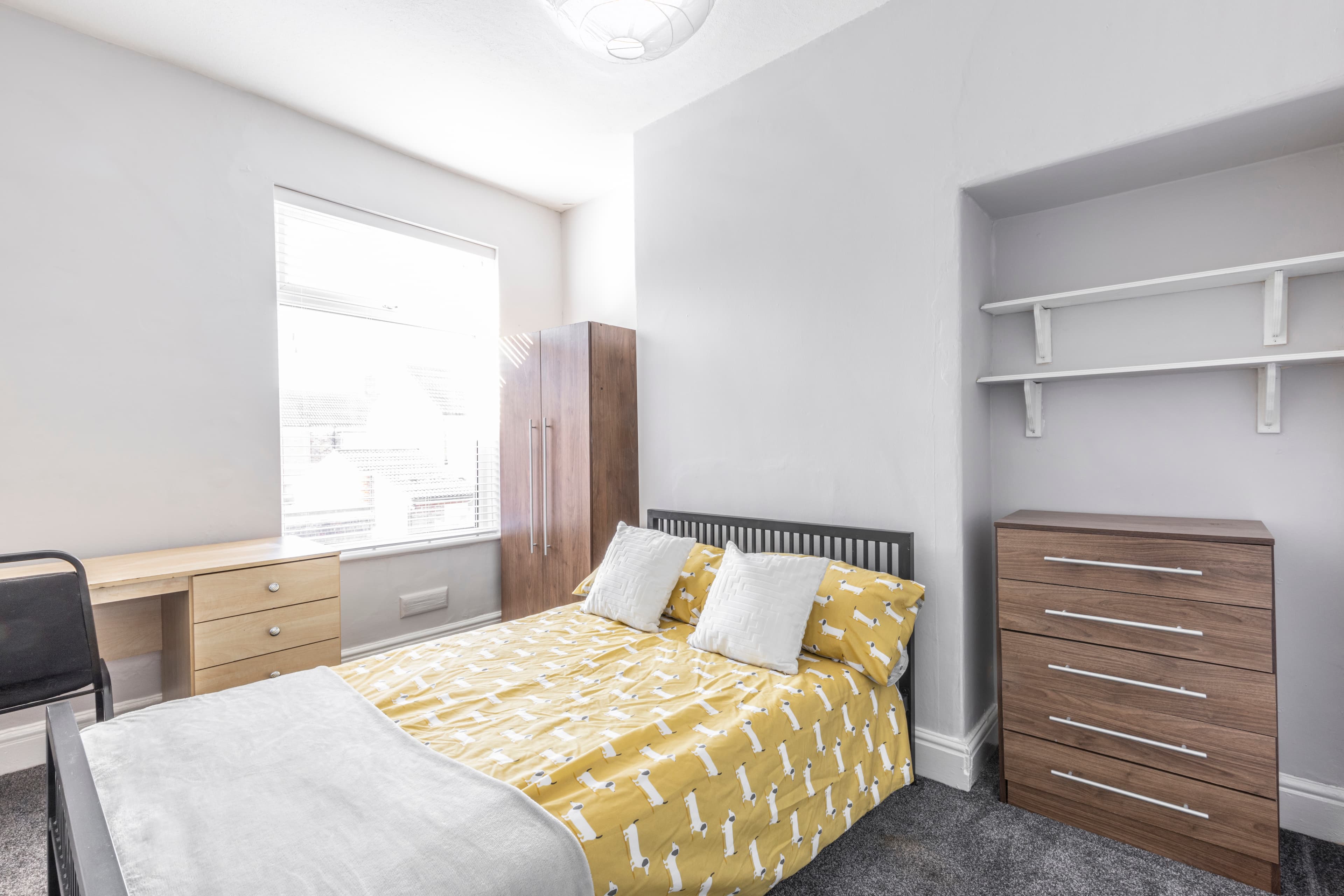 4 Bed House - Exmouth Street thumbnail 5