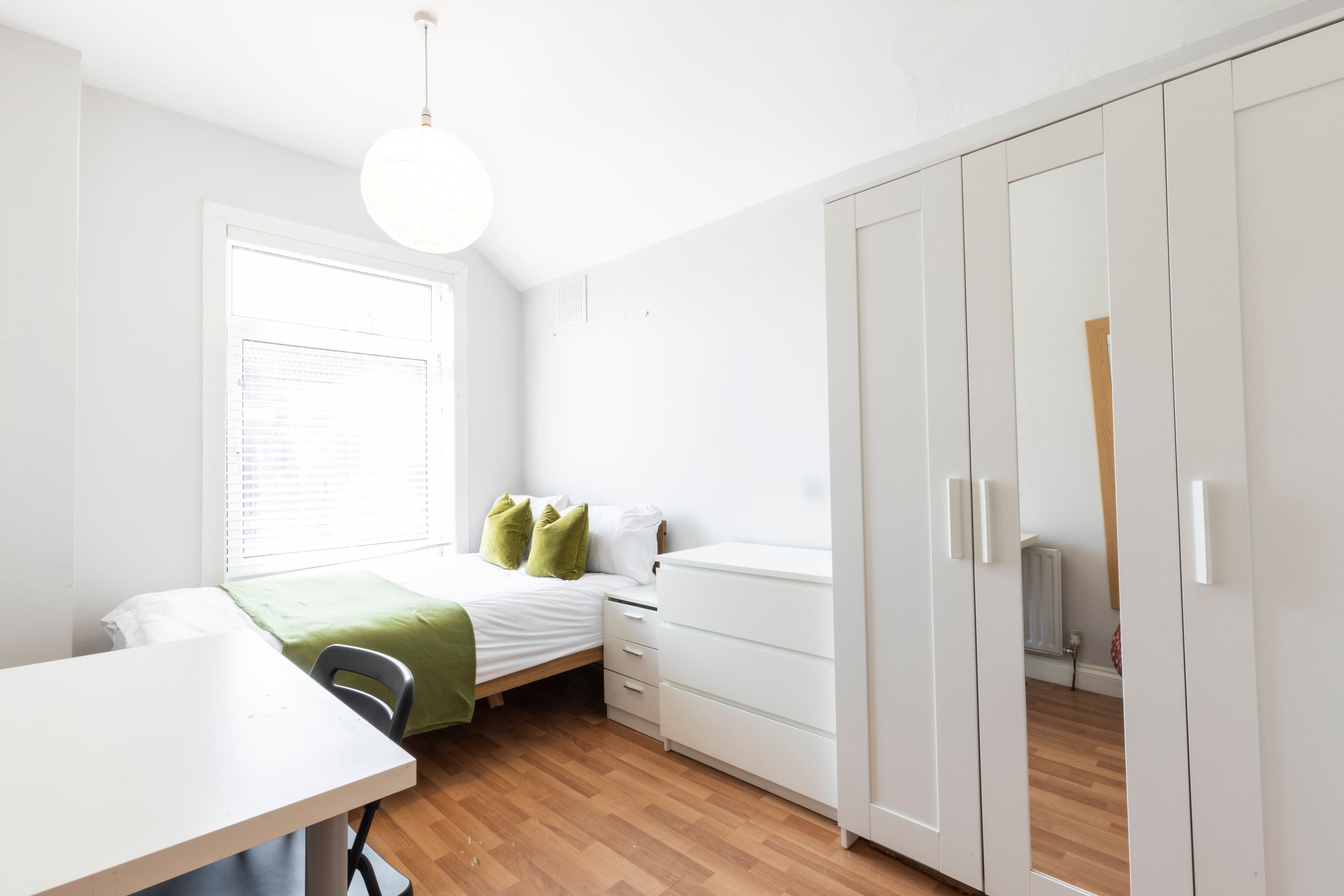 4 Bed House - Exmouth Street thumbnail 4