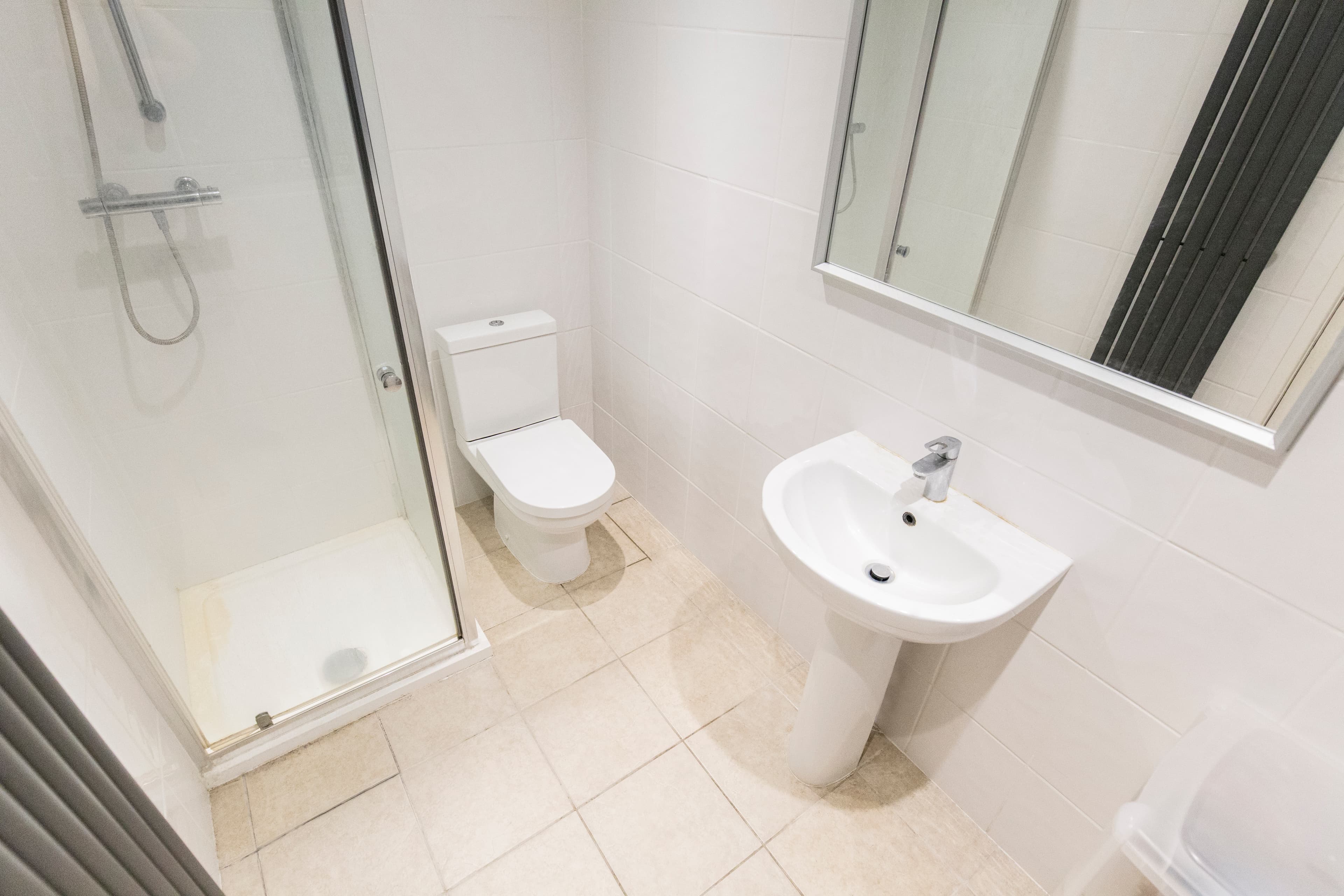 4 Bed House - Exmouth Street thumbnail 7