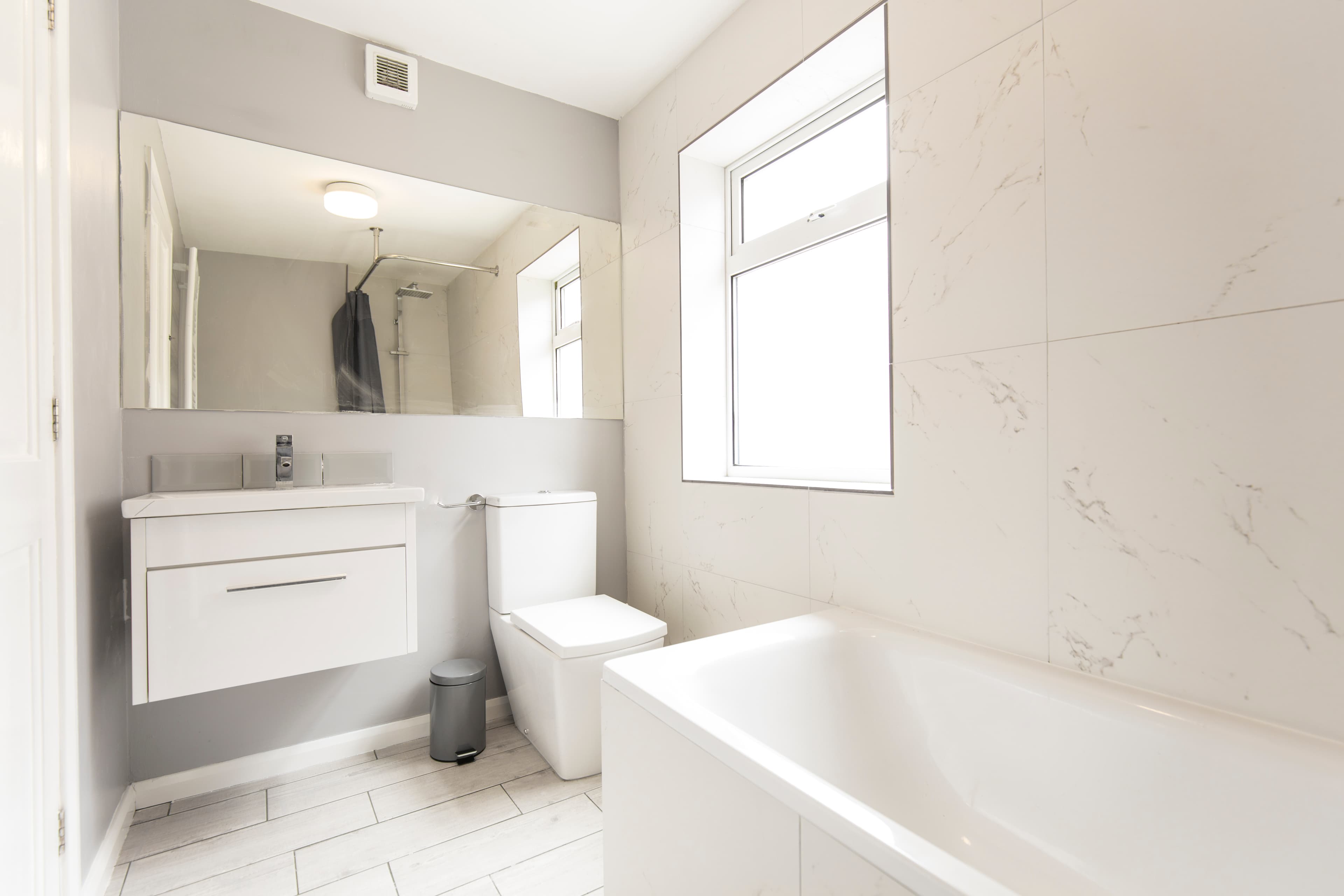 4 Bed House - Lambton Street thumbnail 6